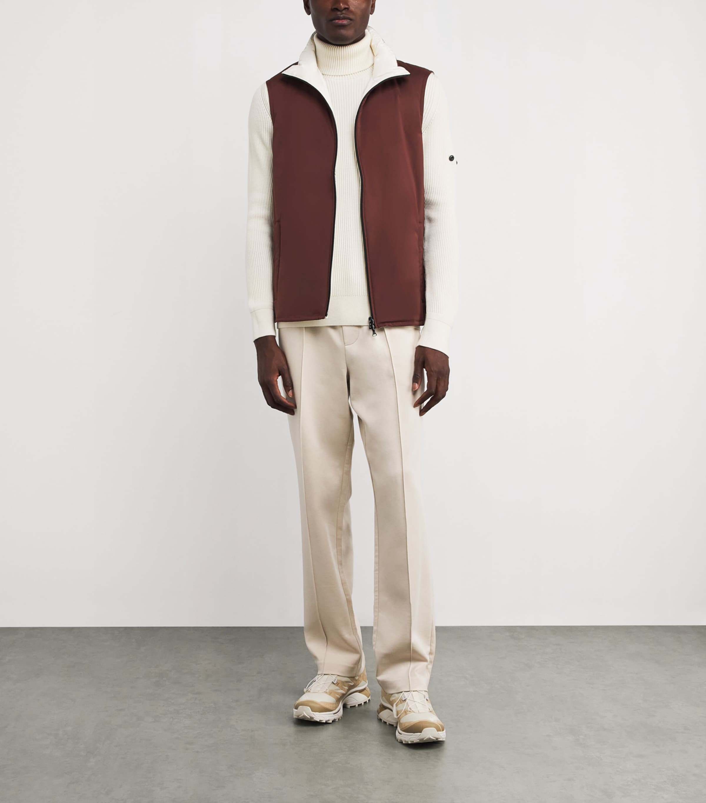 Bogner Mens Water-Repellent Conner Gilet Pinot Noir Image 2