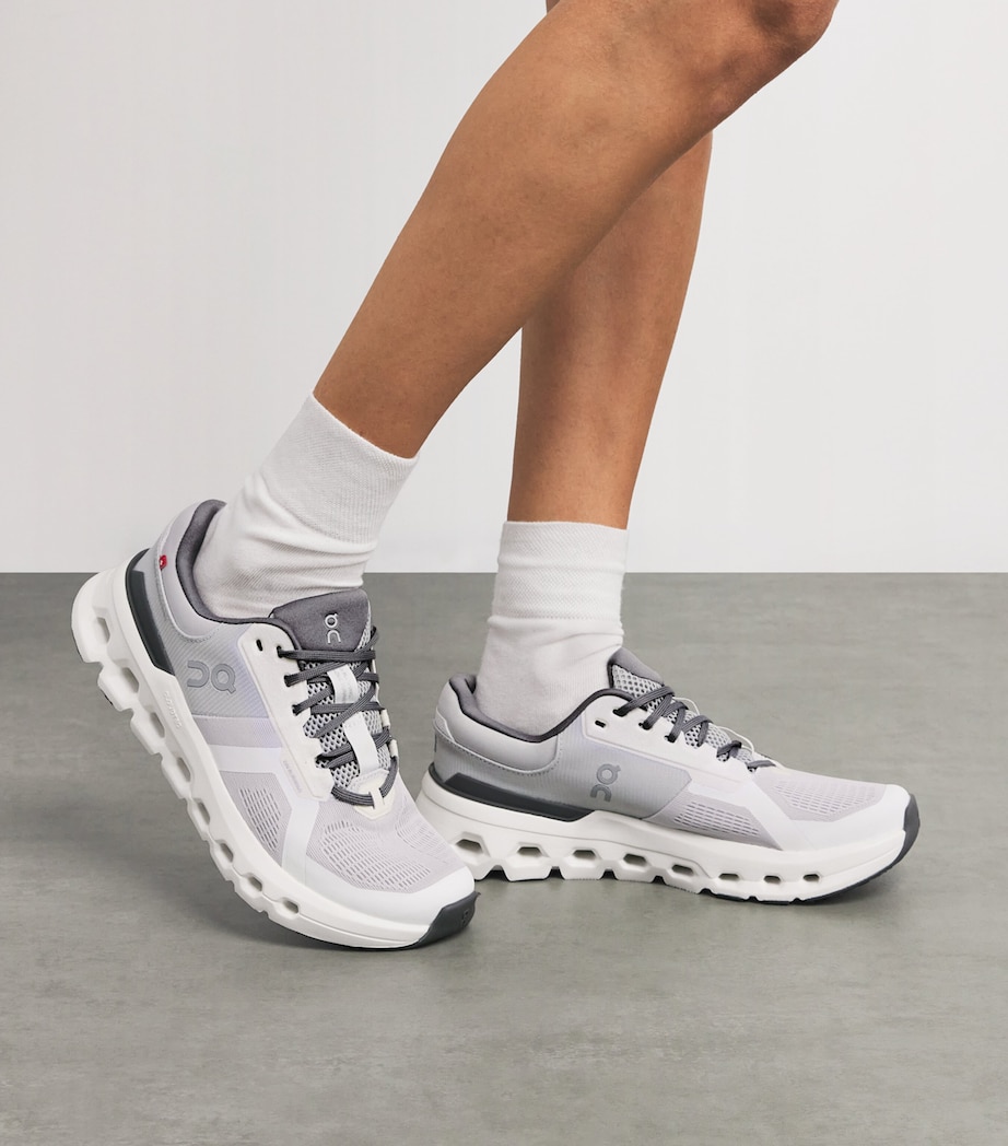 Cloudrunner 2 Trainers FROST | WHITE Image 2