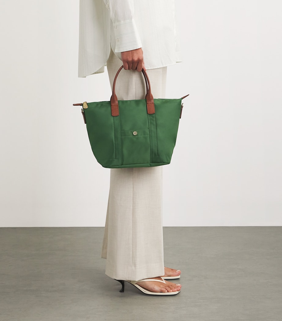 Grab Nylon Tote Bag GREEN Image 2
