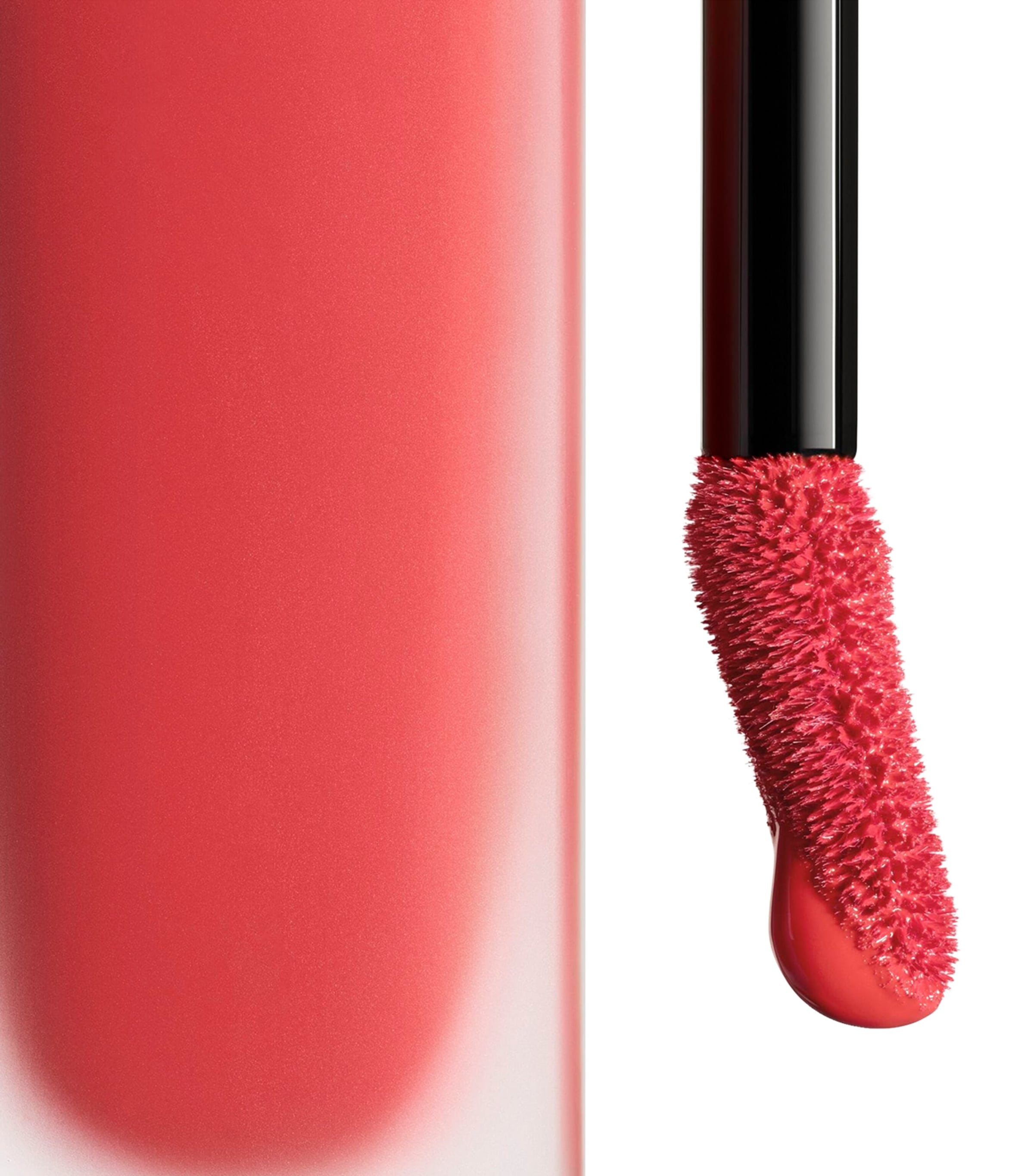 ROUGE ALLURE LIQUID VELVET Ultrawear Intense Matte Liquid Lip Colour SURPRENANTE Image 2