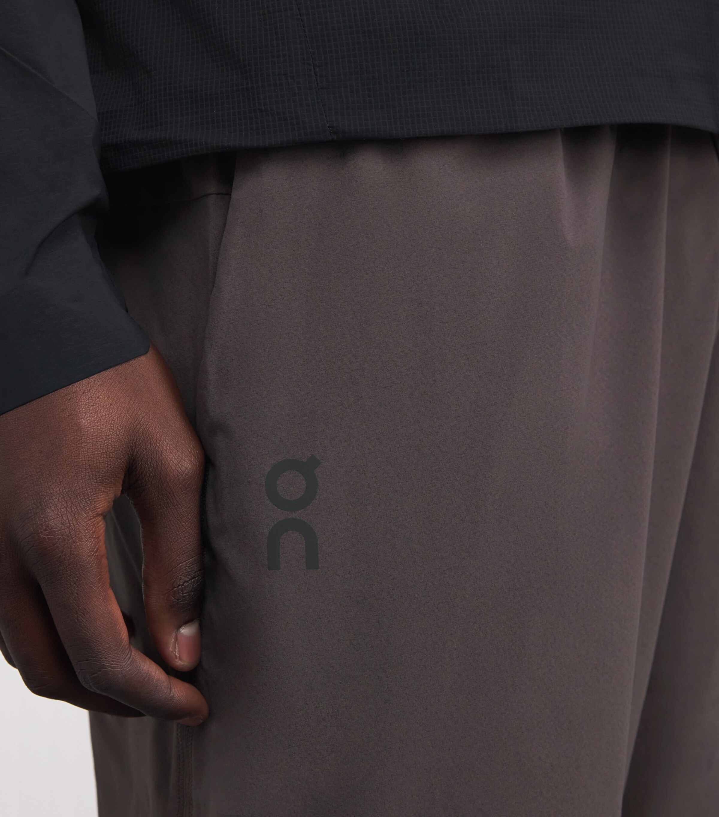 Focus Sweatpants PEBBLE Image 6