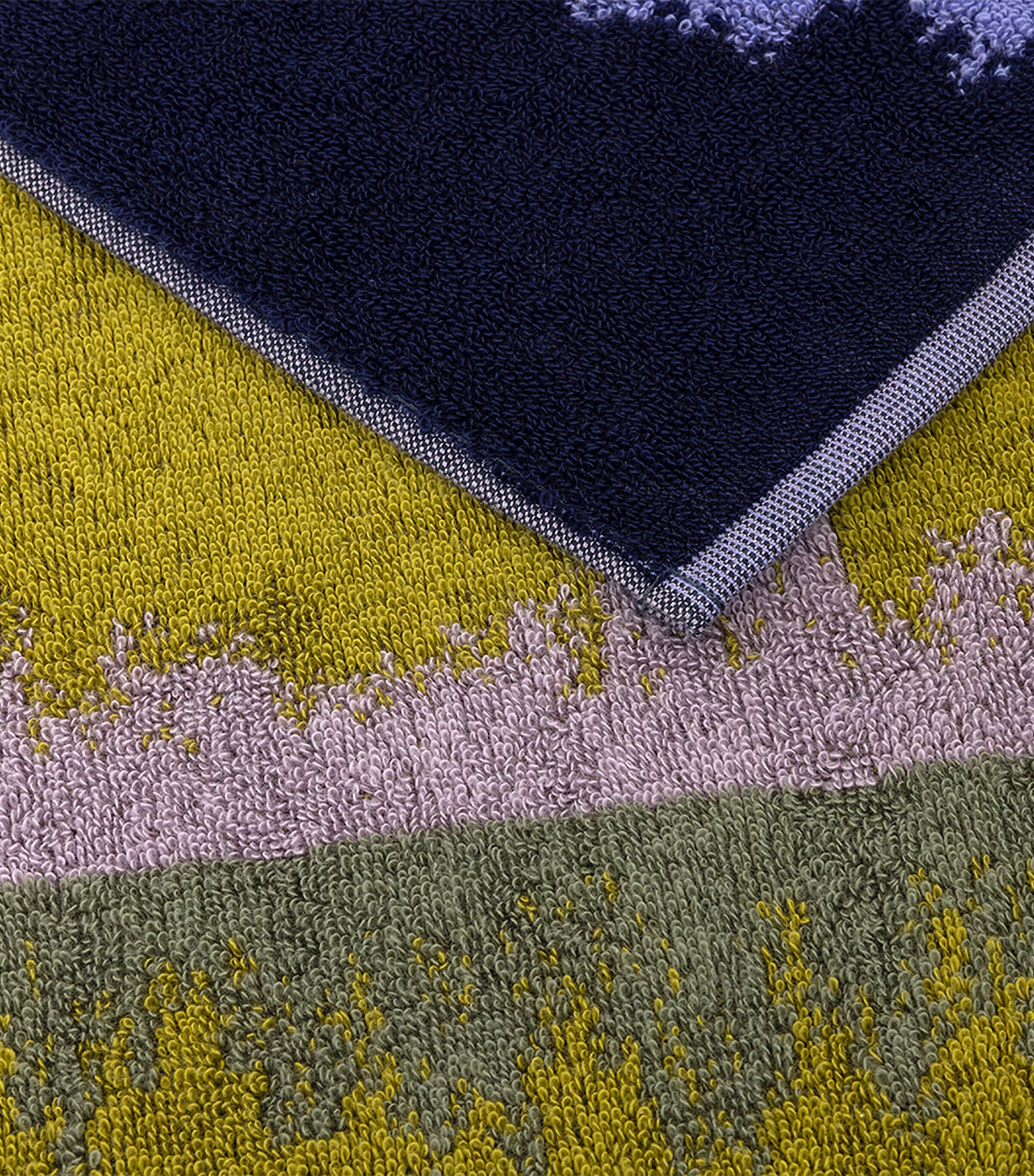 Brume Hand Towel (55cm x 90cm) MULTICOLOURED Image 5