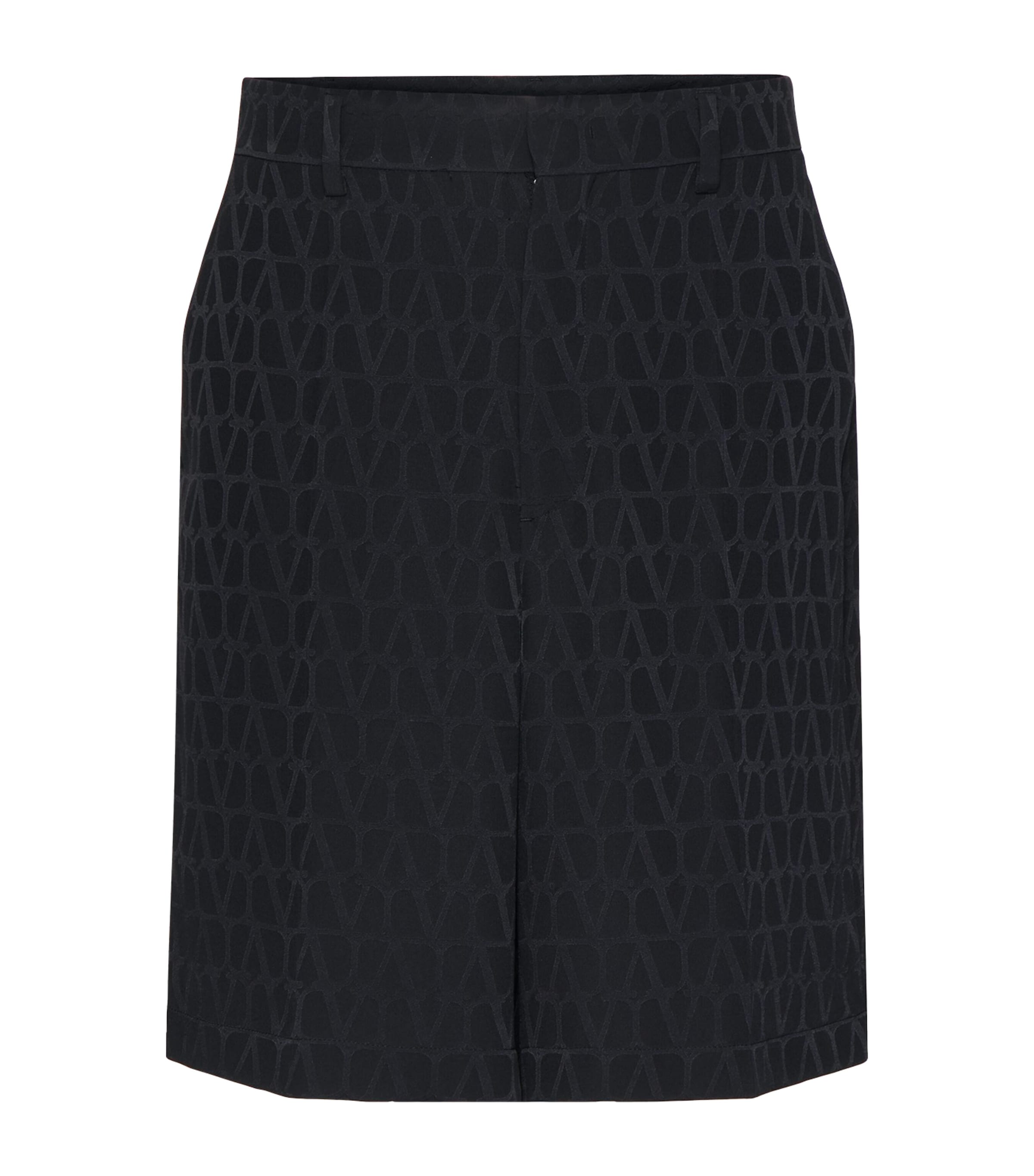 Valentino Bermuda Shorts In Silk With All-over Toile Iconographe Pattern In Black