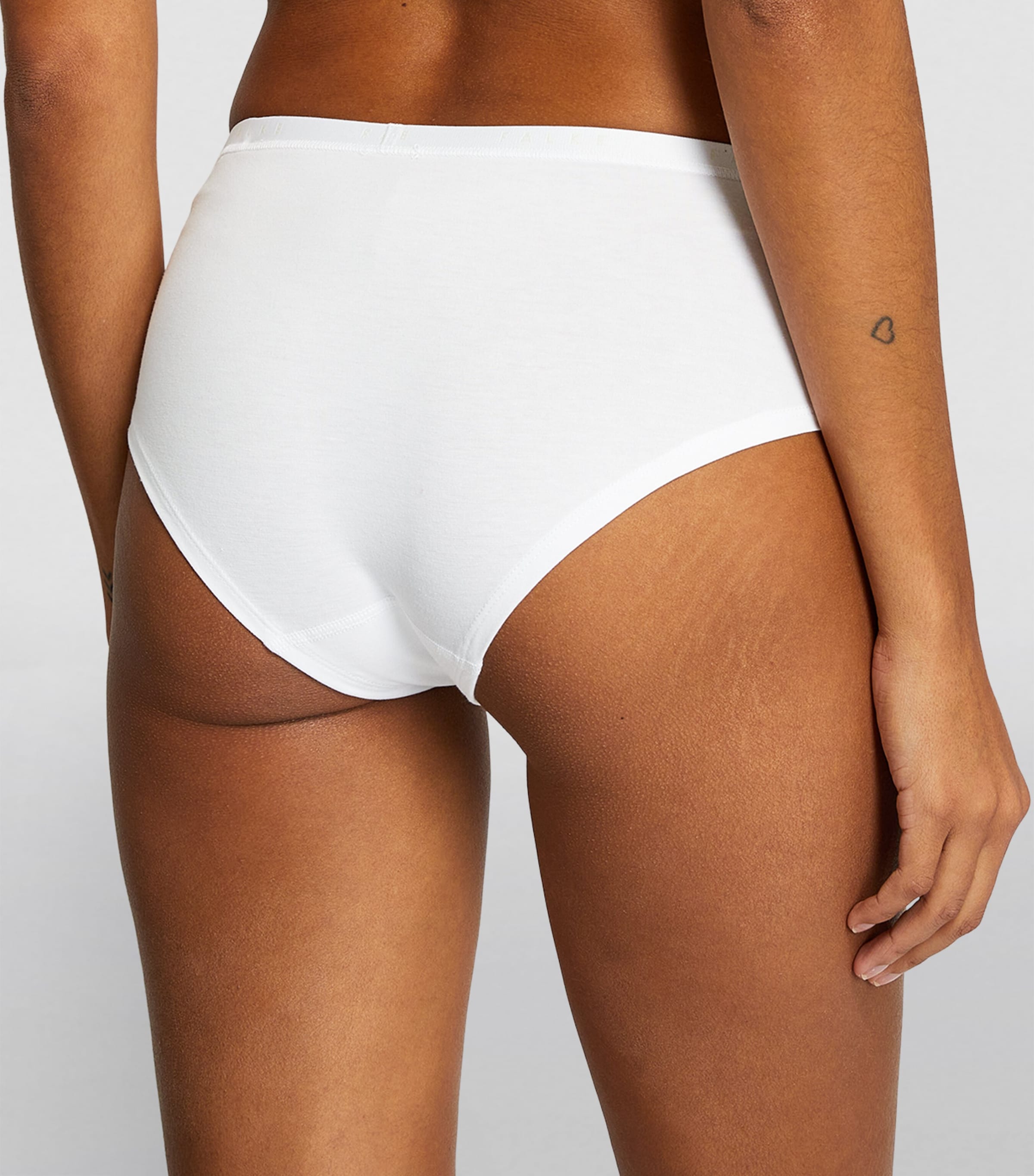 Hipster Outlast Briefs 2000 WHITE Image 4