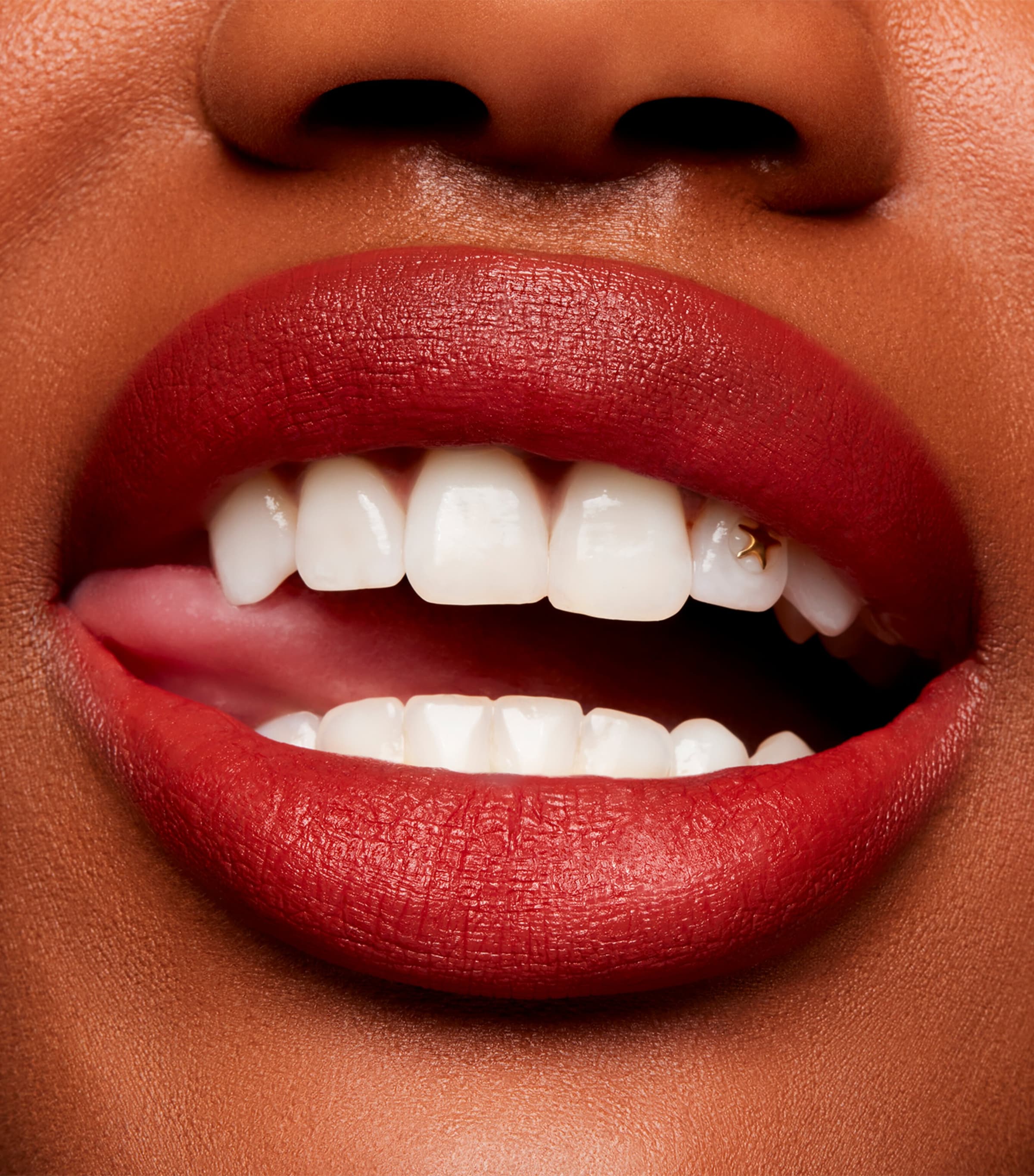 MAC Powder Kiss Velvet Blur Slim Stick Nice Spice Image 4