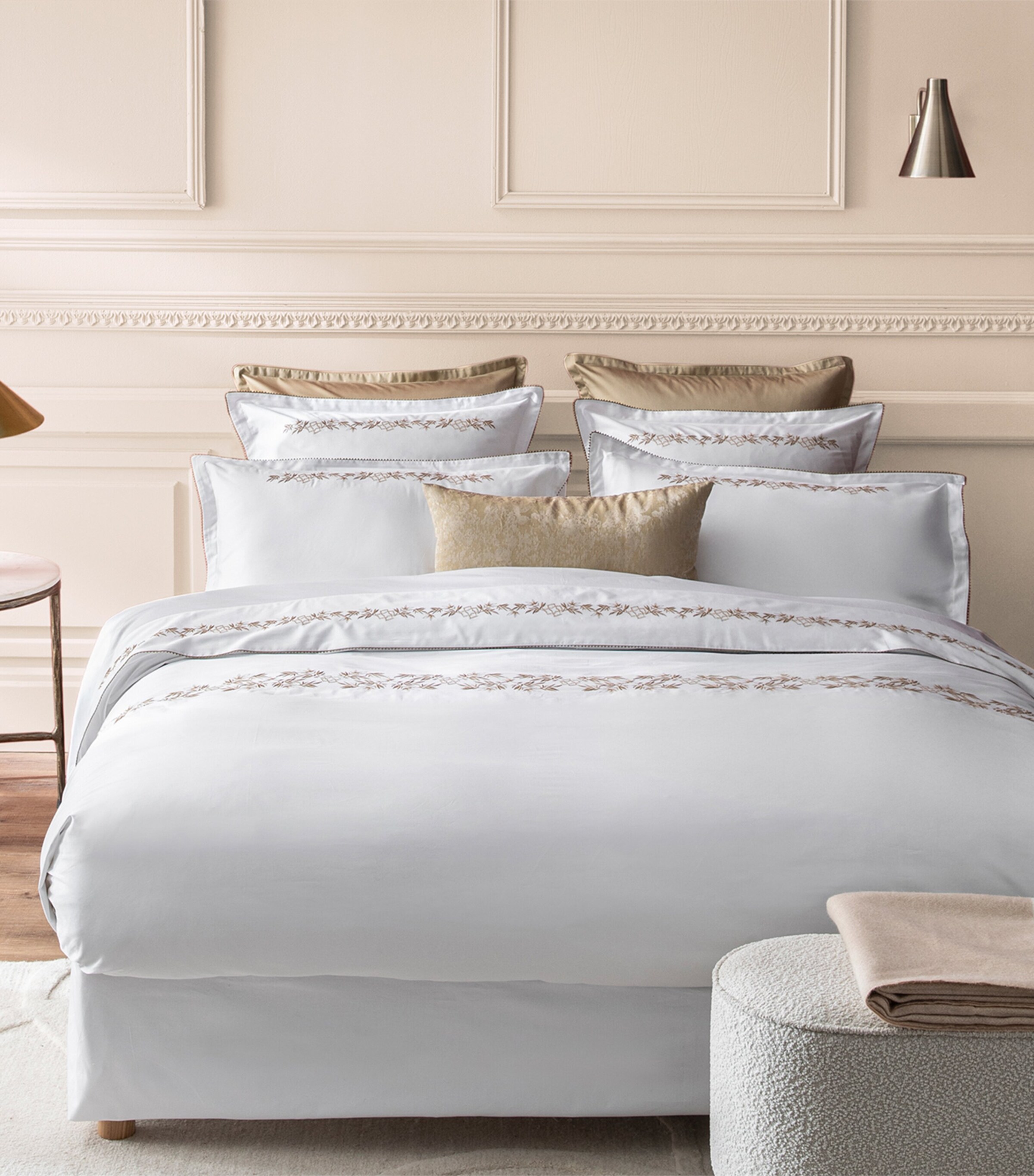 Organic Cotton Mirabeau Super King Duver Cover (260cm x 220cm) WHT/GOLD Image 3