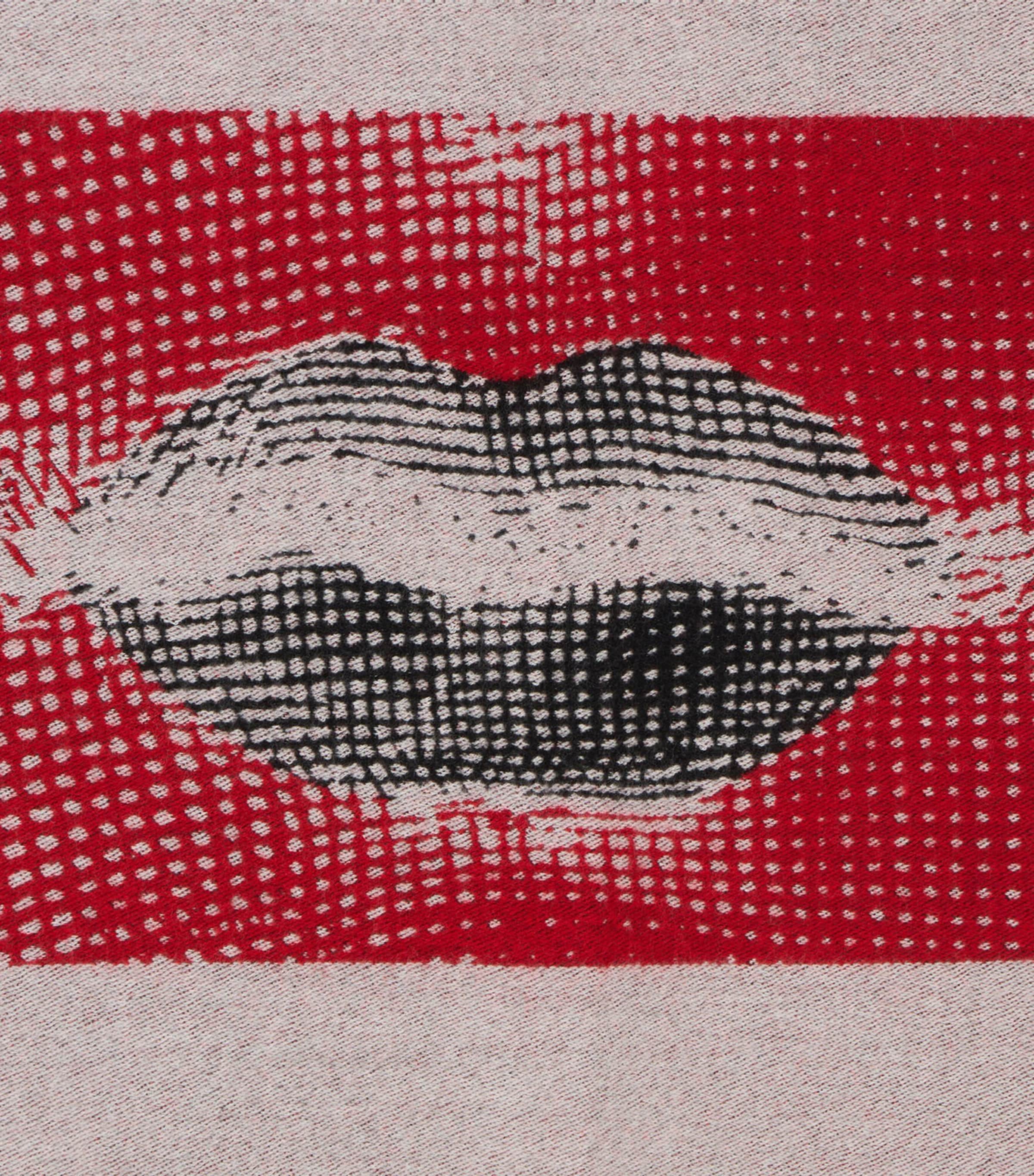 Kiss Throw (140cm x 200cm) MULTI Image 2