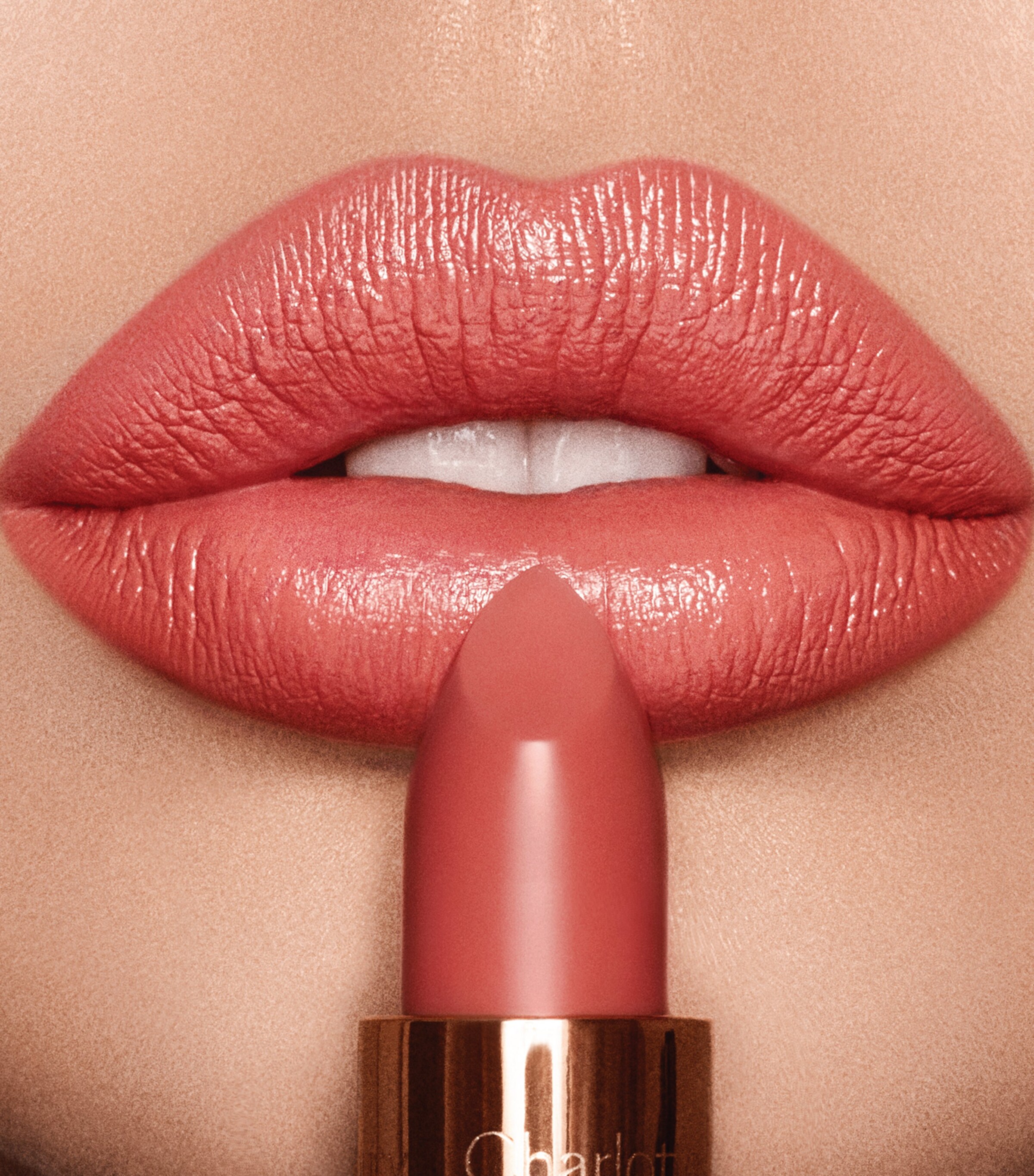 Charlotte Tilbury K.I.S.S.I.N.G Lipstick Coral Kiss Image 5