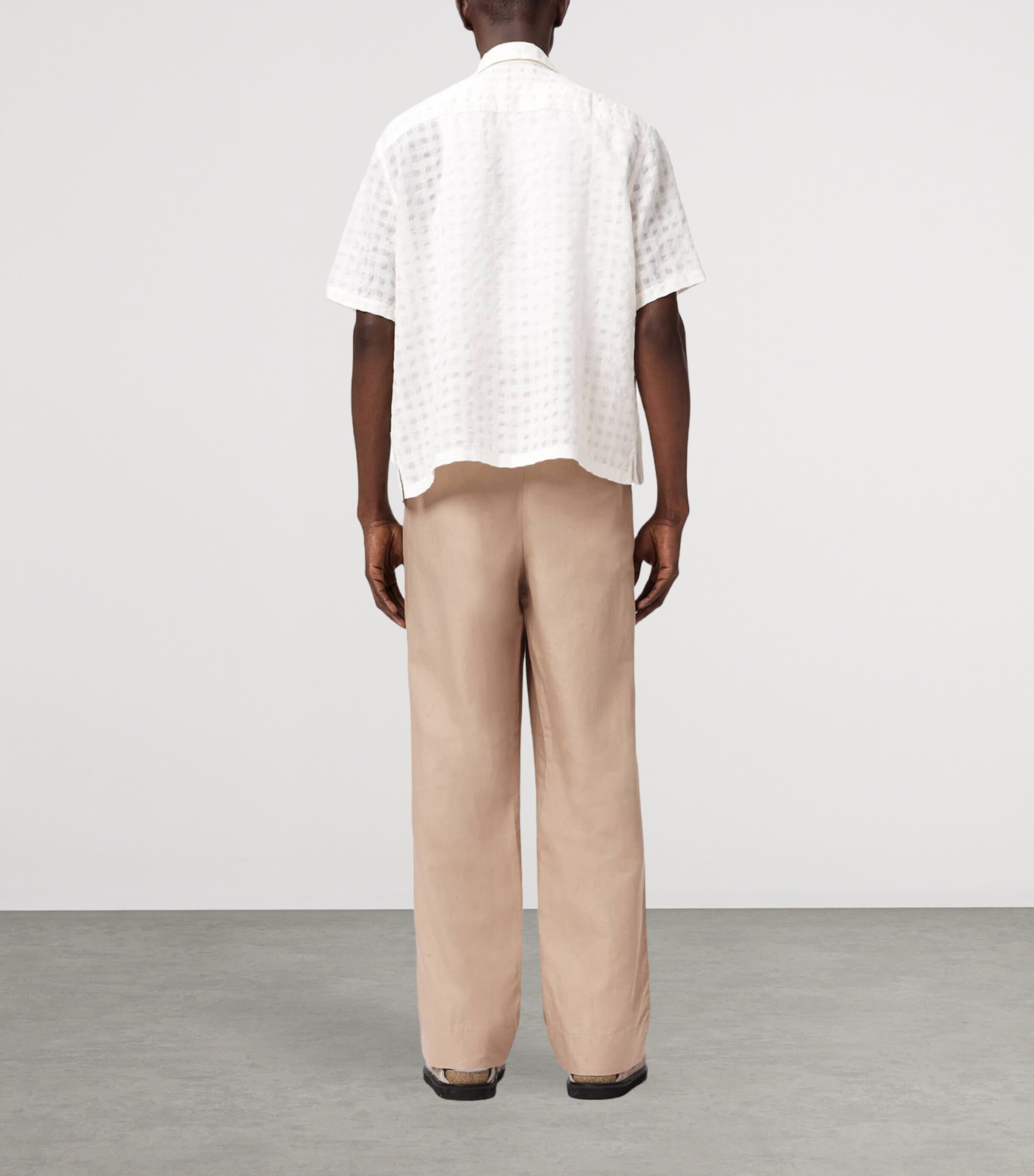 AllSaints Mens Cotton Pleated Roland Trousers Nutmeg Brown Image 7