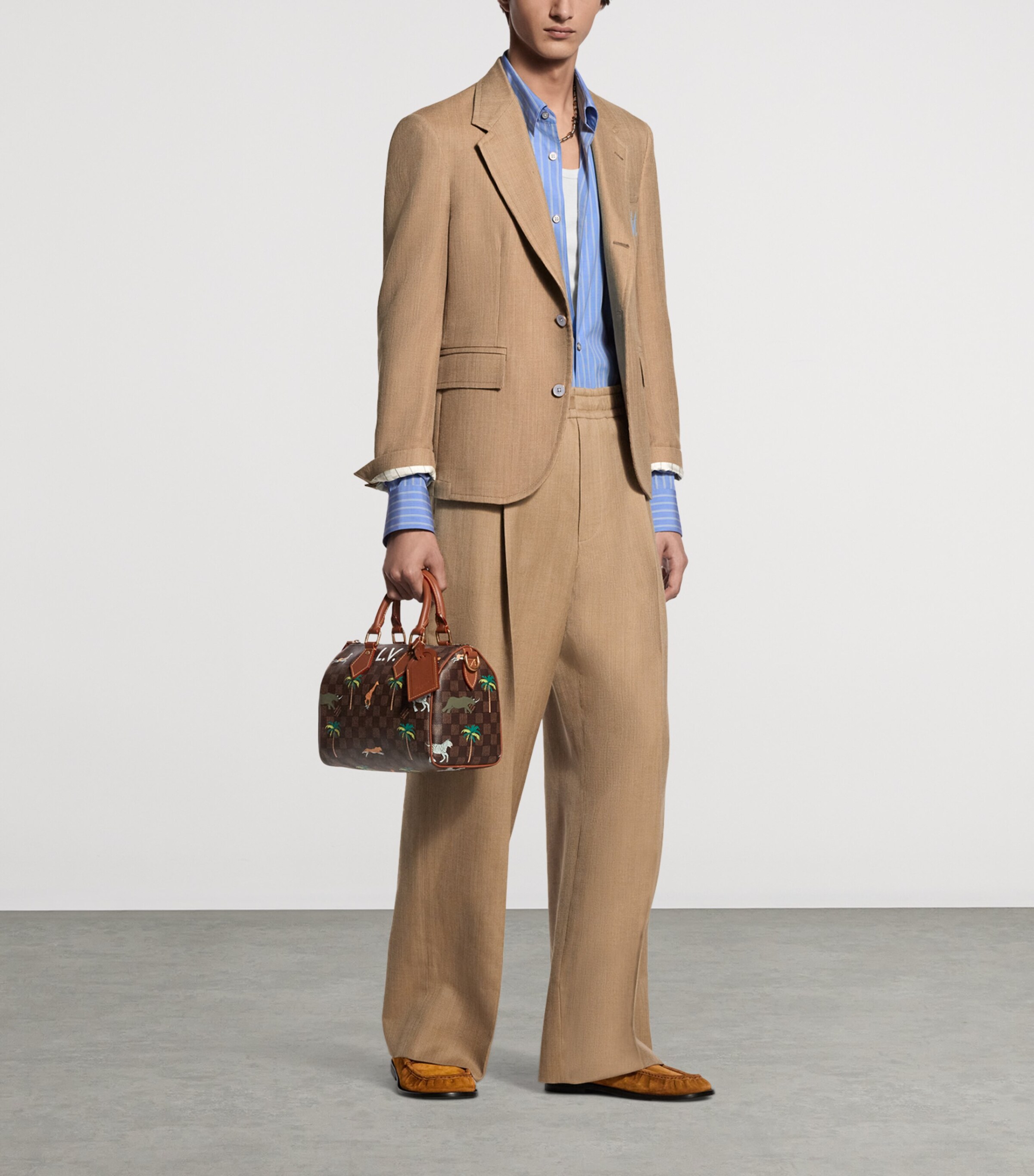 LOUIS VUITTON Mens Wool-Silk Signature Blazer Camel Brown Image 2