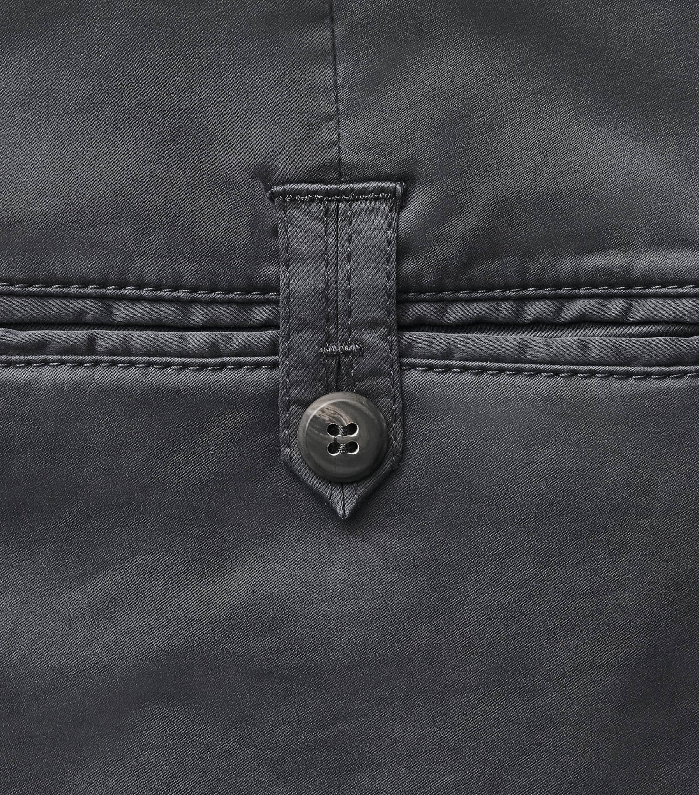 Eleventy Mens Bermuda Chino Shorts Nero Image 6