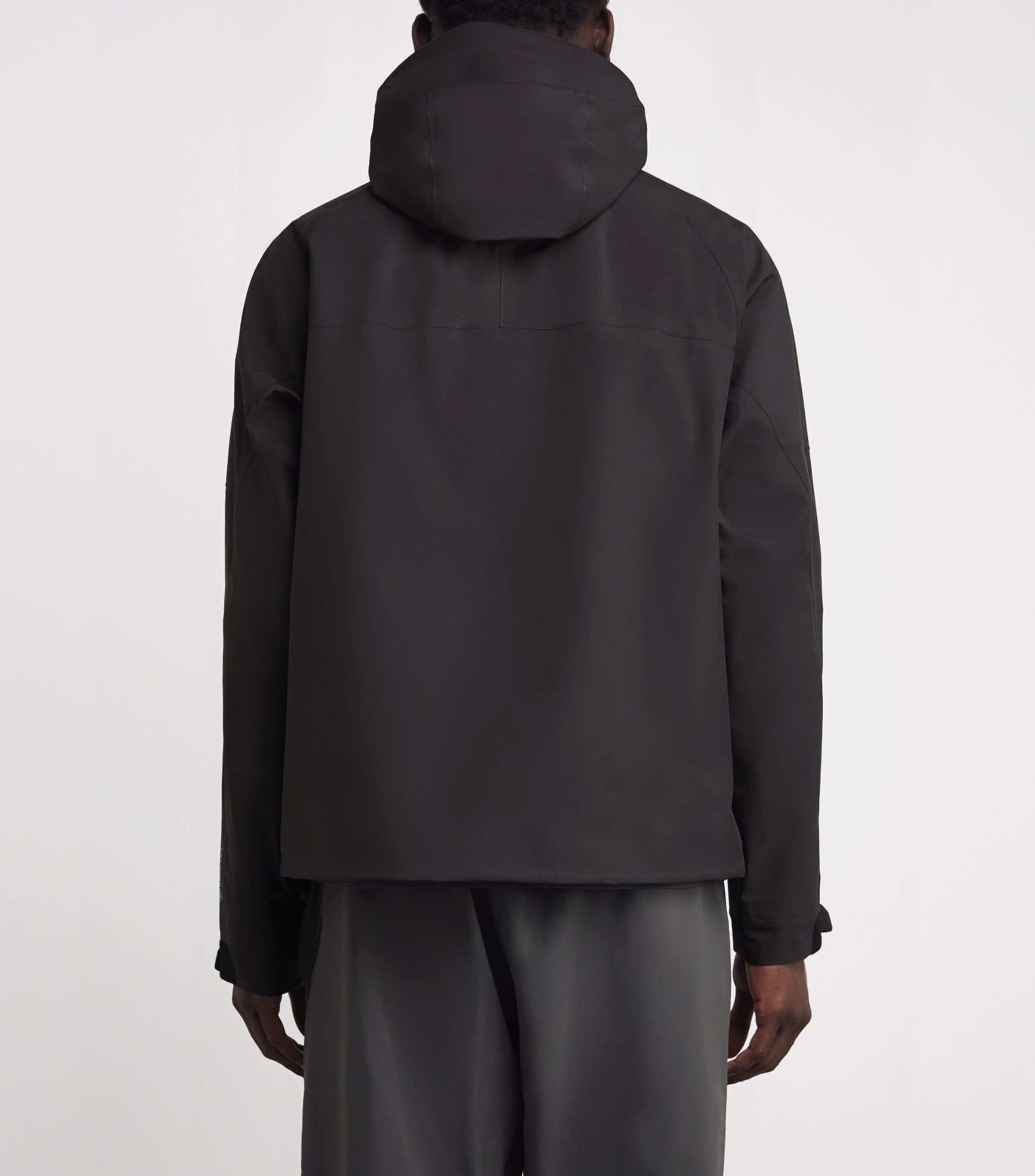 Water-Resistant Hooded Short Coat V0062 Image 4