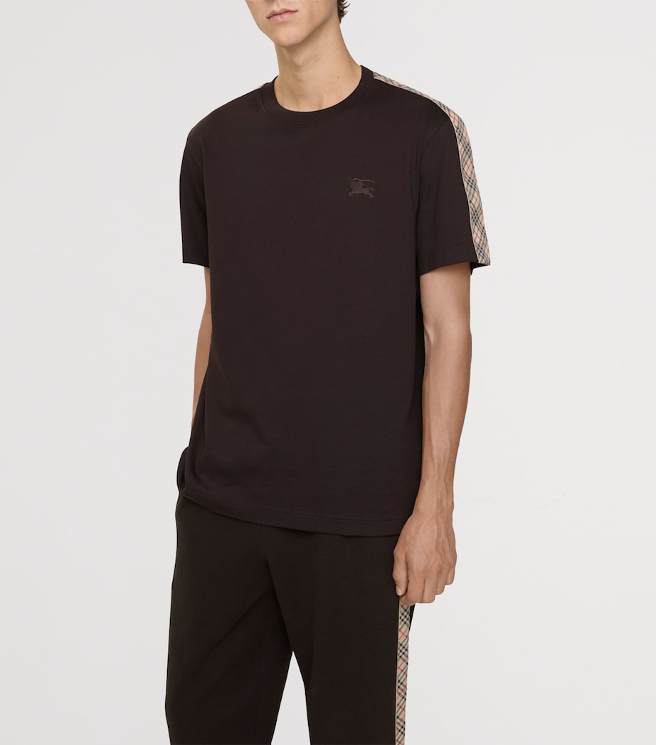 Check-Trim T-Shirt CLOVE BROWN Image 2