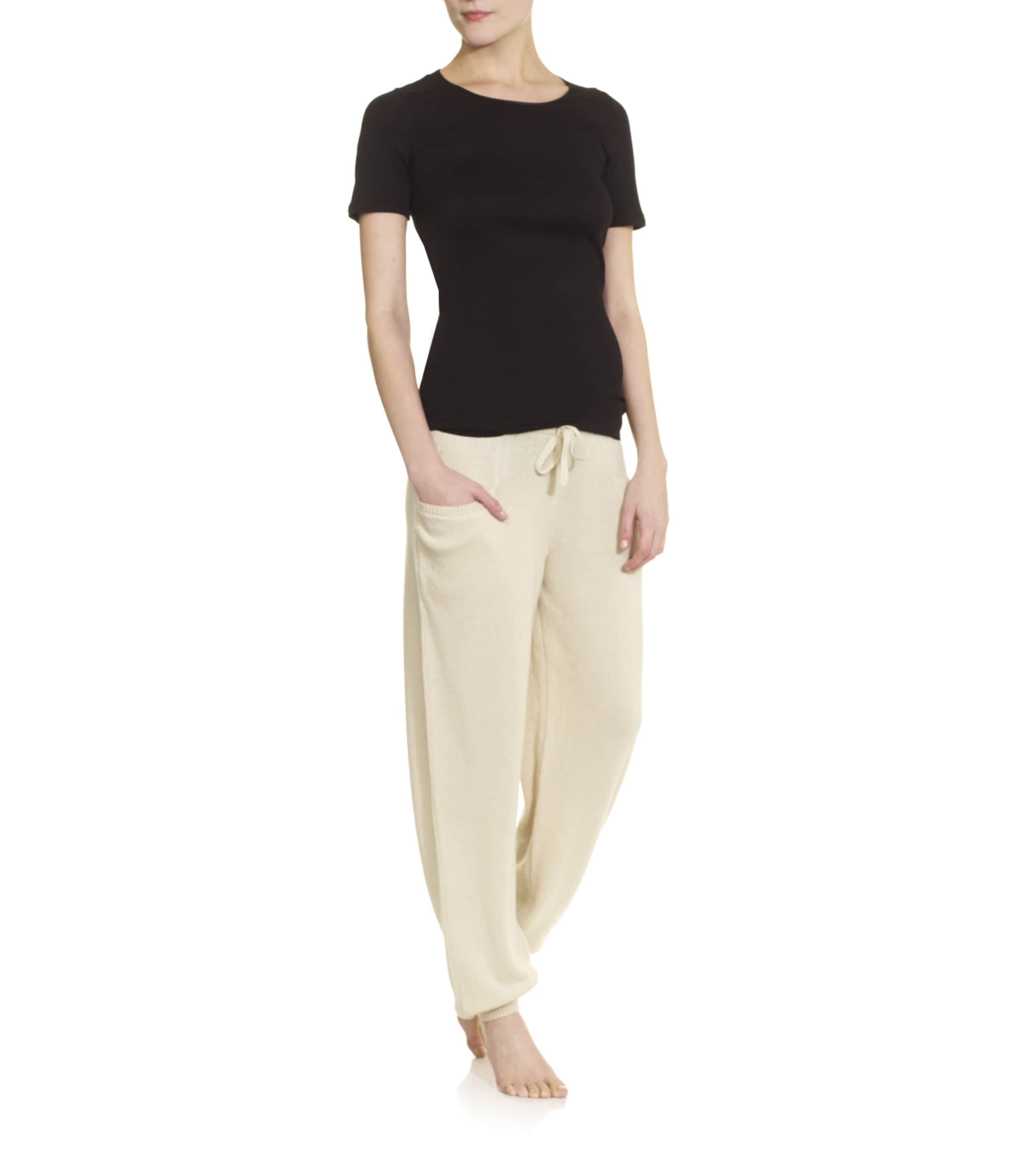 Hanro Cotton Seamless T-Shirt | Women Clothing | Nightwear | Pyjamas | Designers | Hanro Hanro Cotton Seamless T-Shirt | Women Clothing | Nightwear | Pyjamas | Designers | Hanro