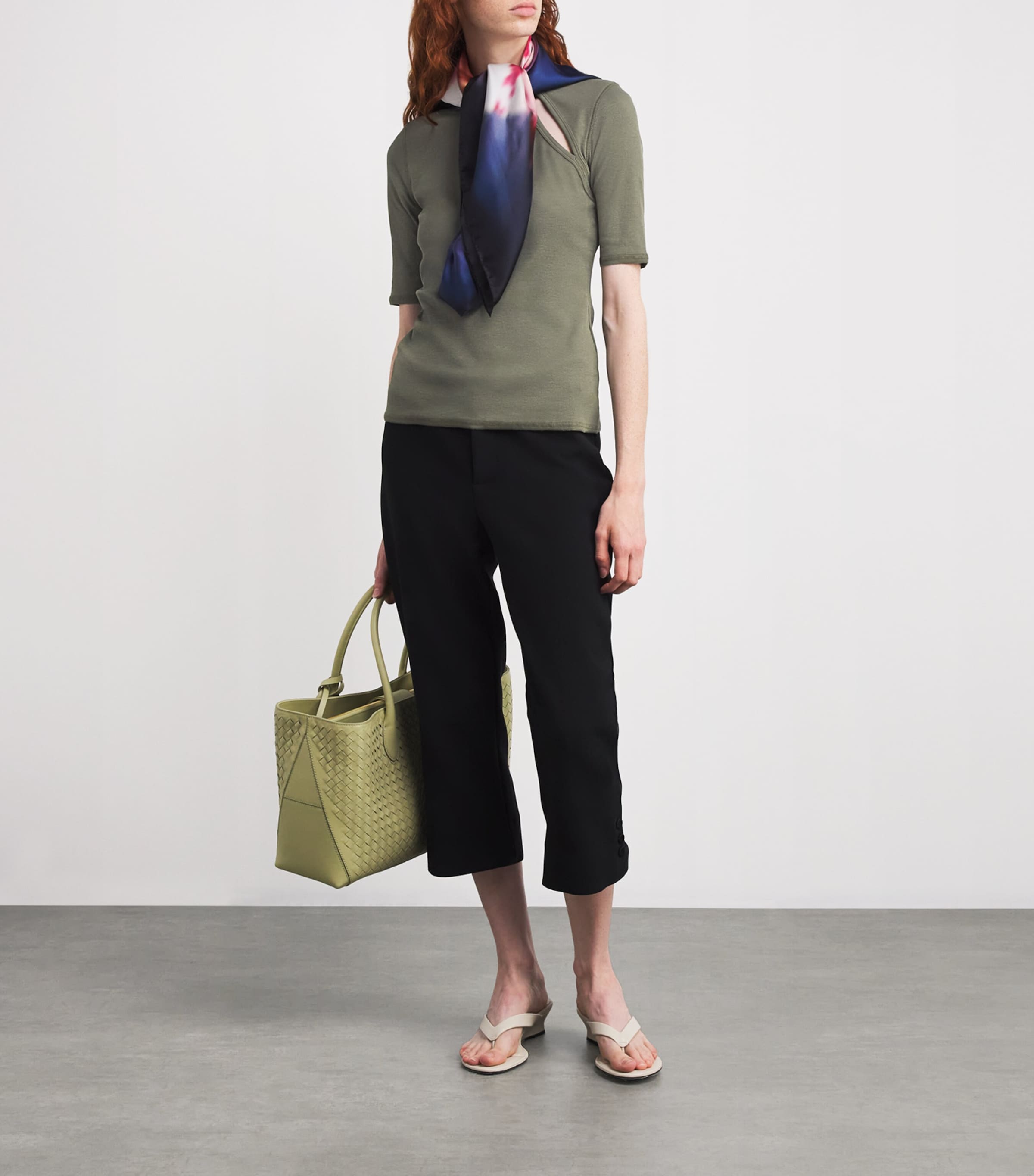 Ribbed Cut-Out T-Shirt KAKI Image 2