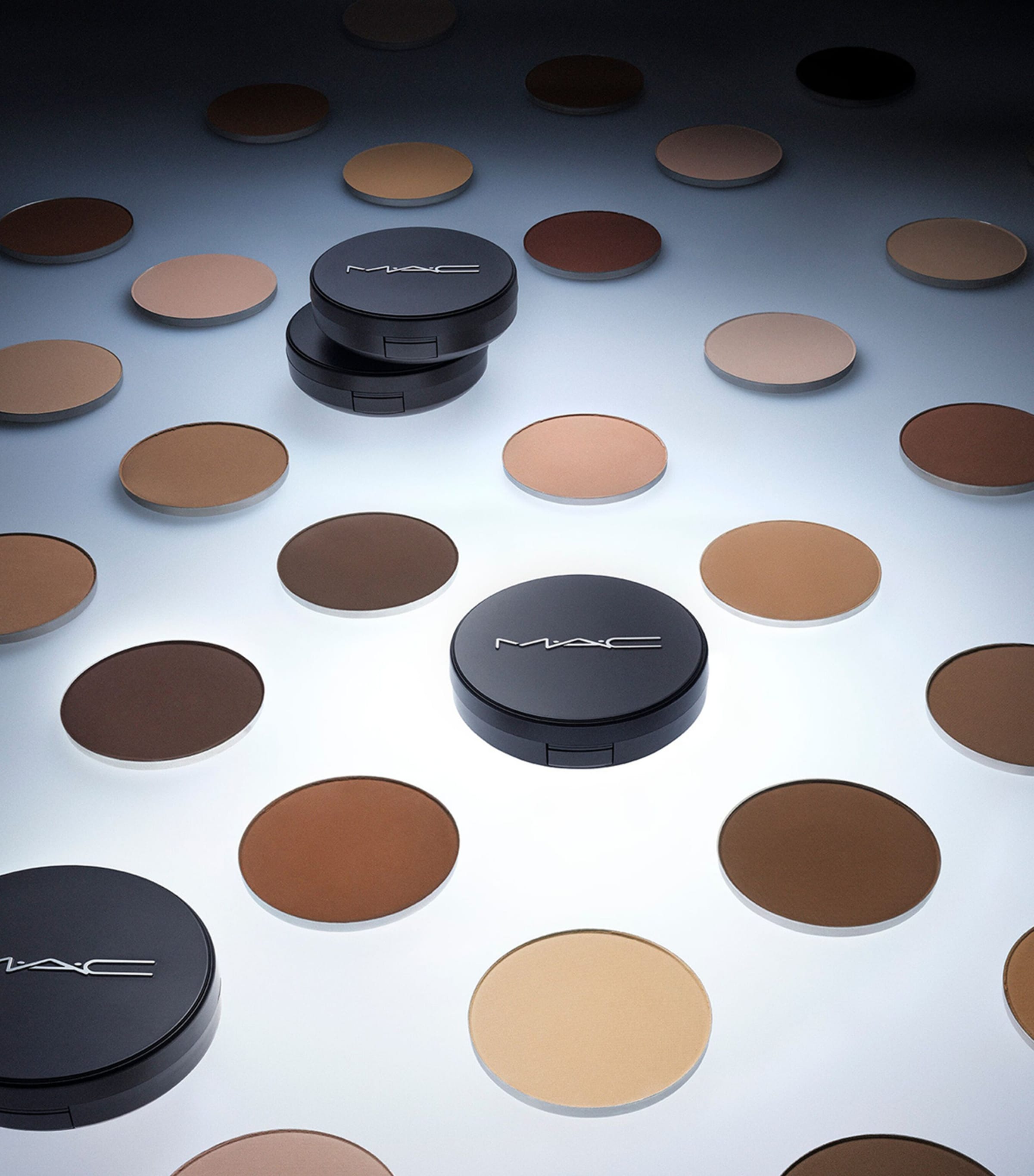 Studio Fix Powder Plus Foundation Refill NC42 Image 3