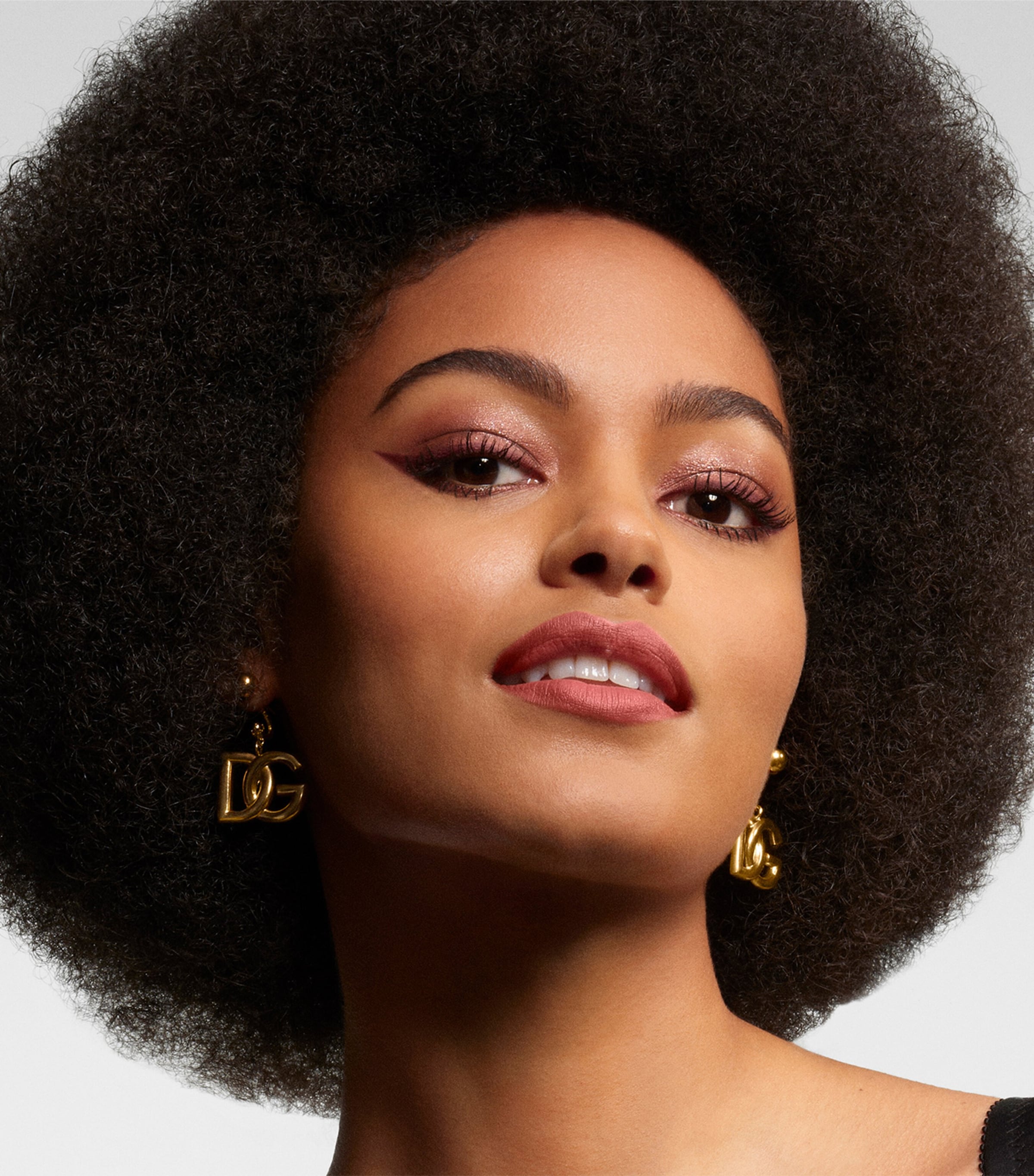 Sleek Kohl Glider Eye Pencil 08 BLUSHING  NUDE Image 4