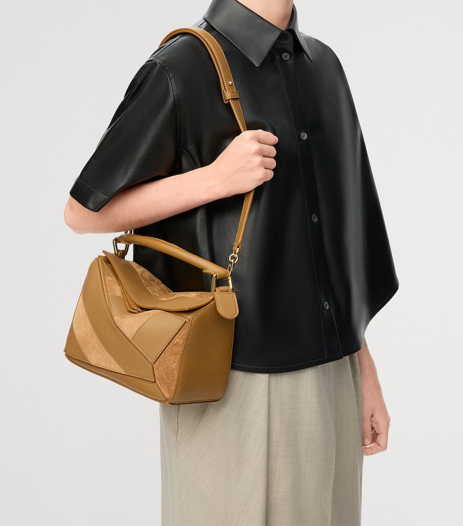 Small Leather Stripe Puzzle Edge Top-Handle Bag OAK Image 10