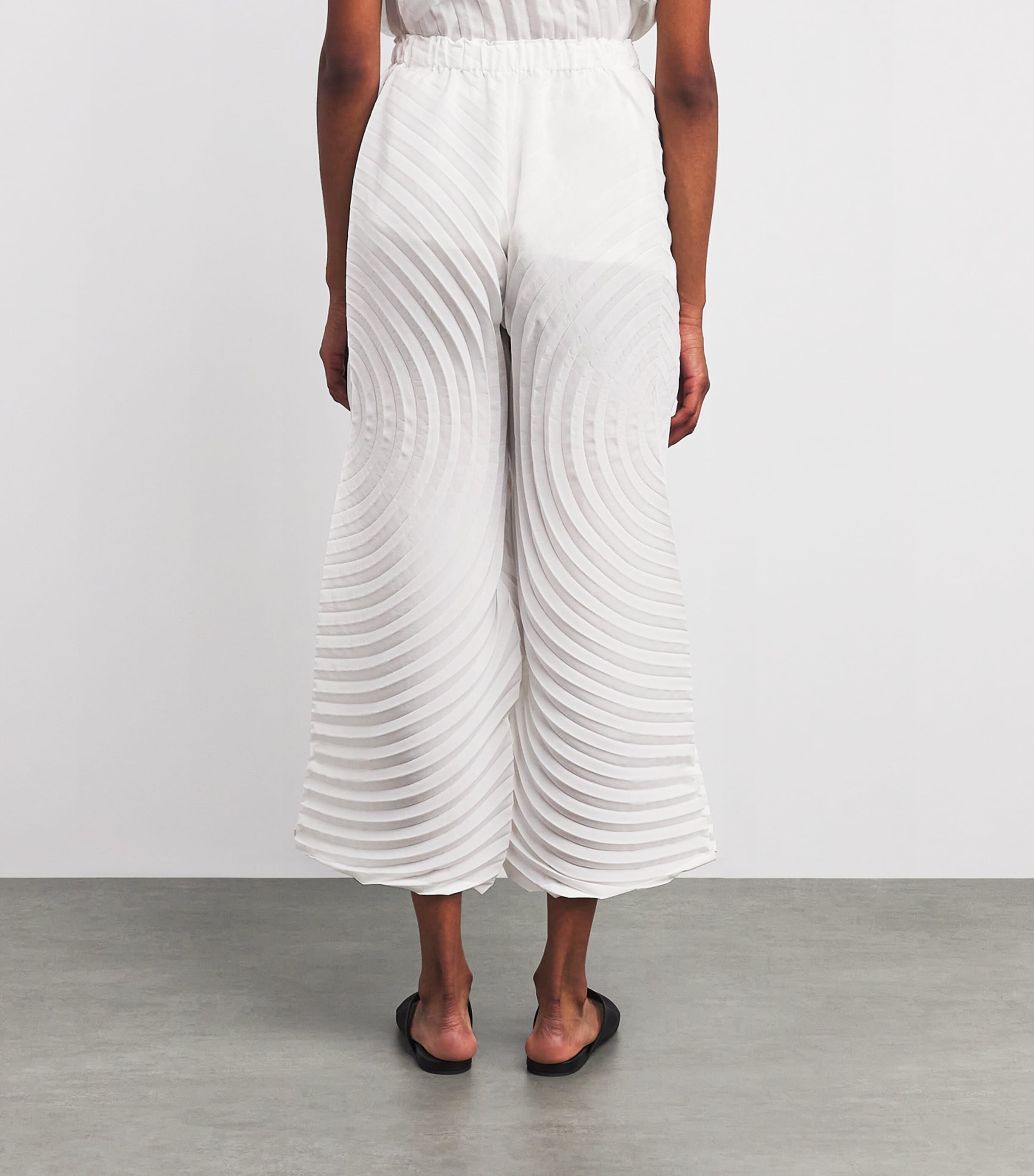 Paper Bag Pleats Trousers WHITE Image 4