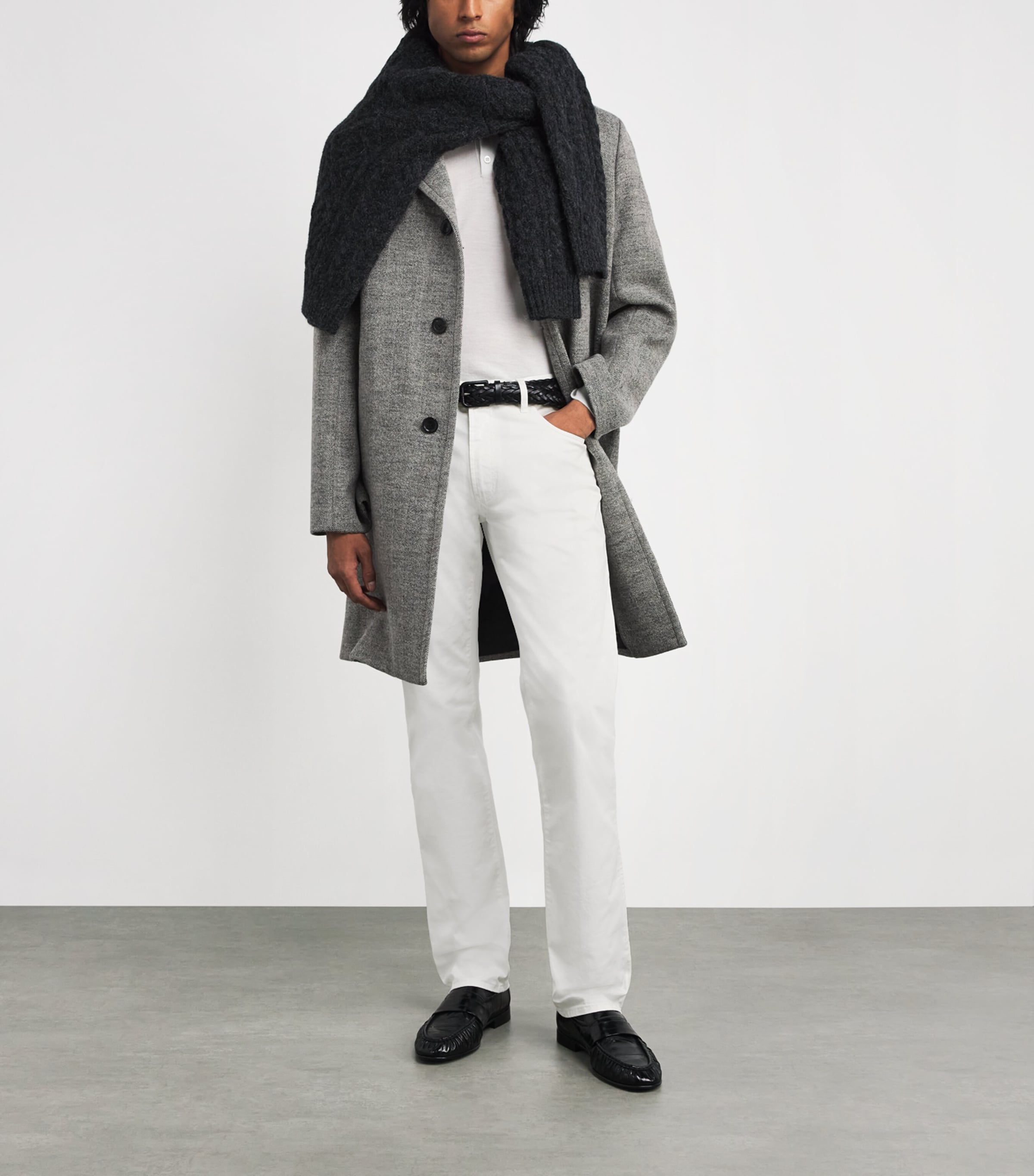 Stretch-Cotton Slim-Fit Chinos U090 Image 2