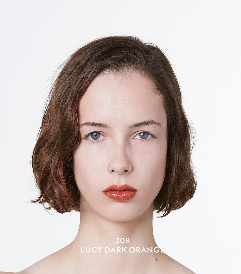 Gucci’s Rouge de Beauté Brillant Glow & Care Lip Colour 308 Image 5