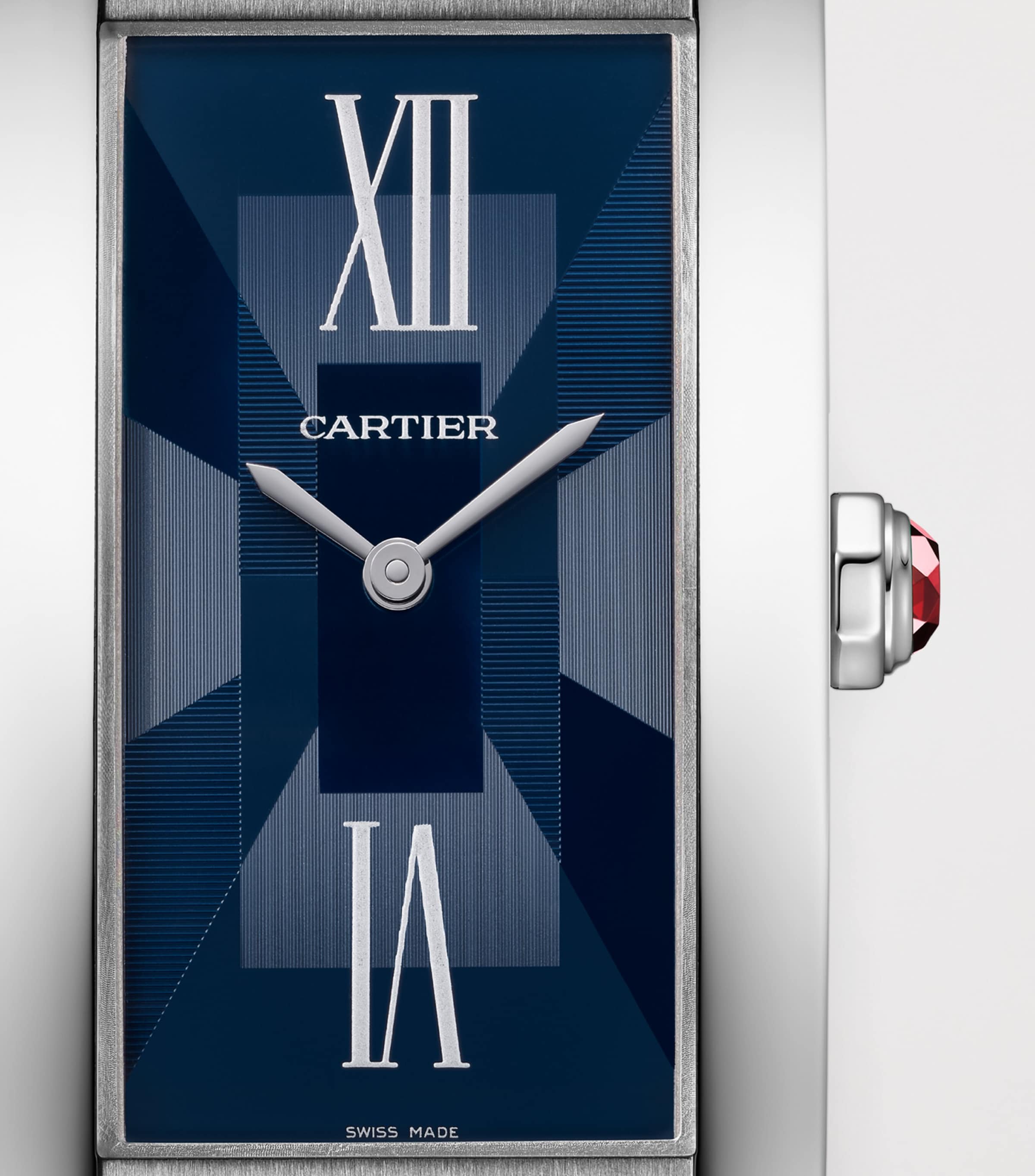 Large Platinum Tank Américaine Watch 44.4mm PLATINUM Image 4