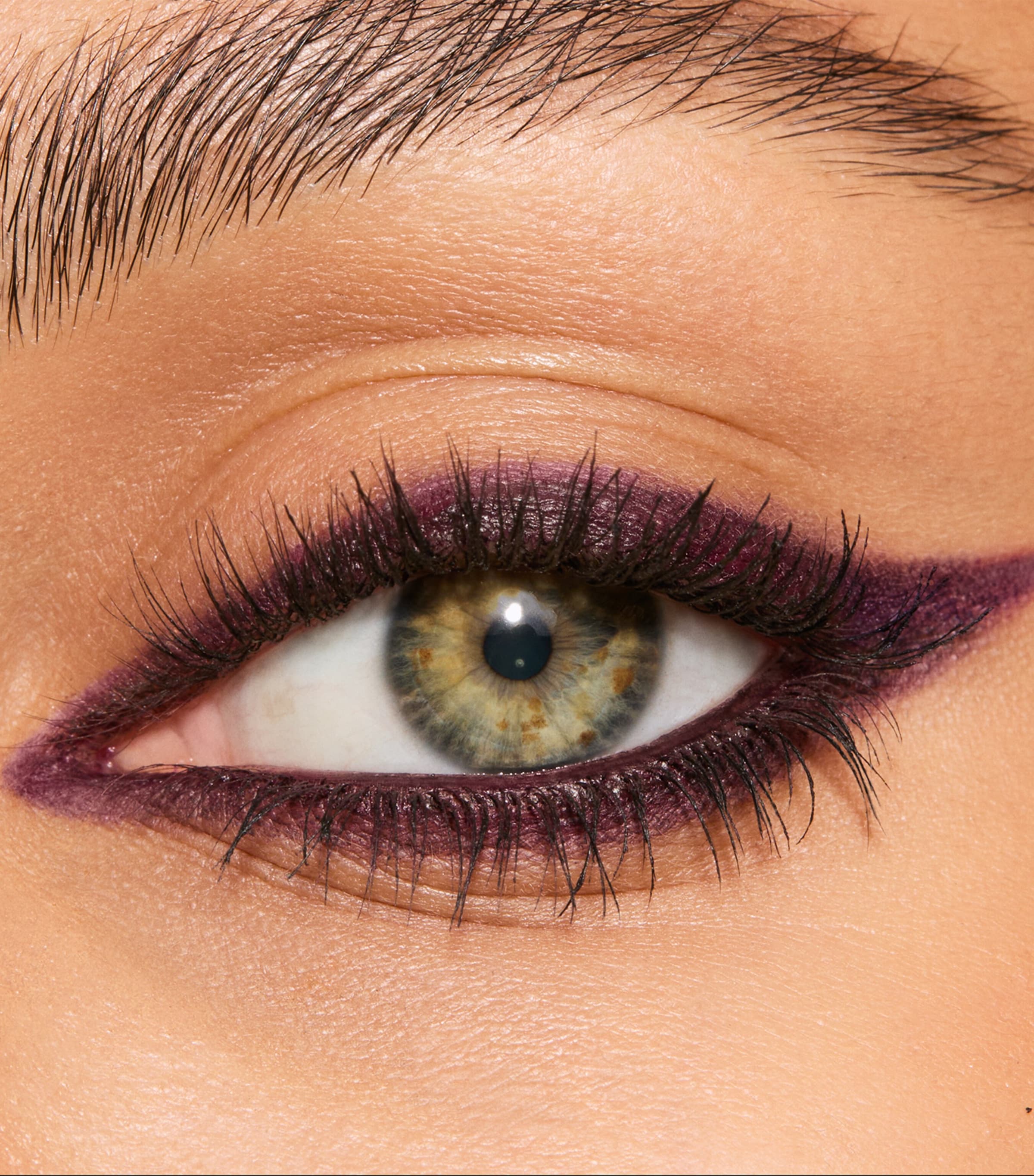 Charlotte Tilbury Rock ‘n’ Khol Eye Pencil Fig Smoulder Image 4
