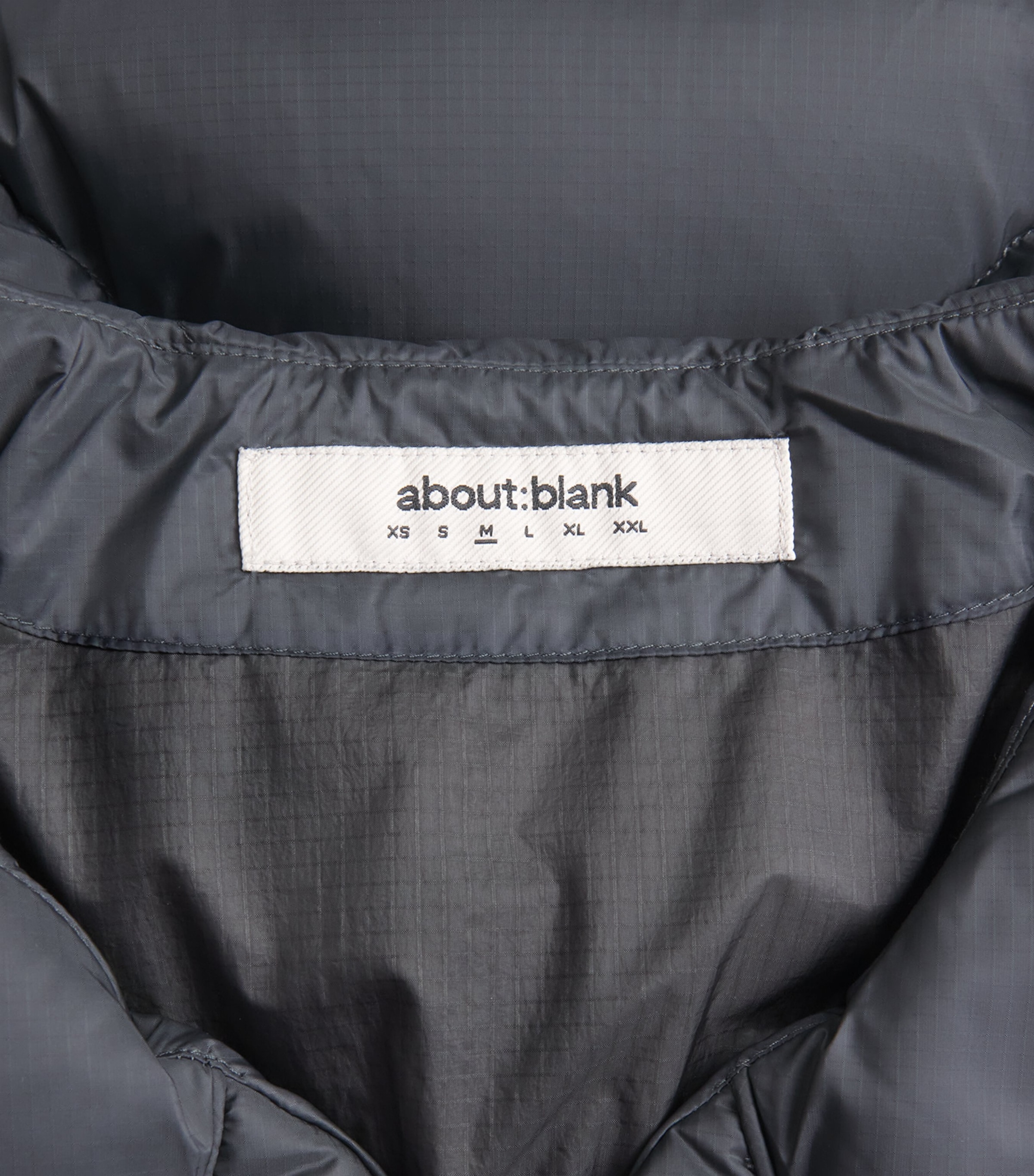 Diamond-Quilted Down Gilet BLACK Image 5