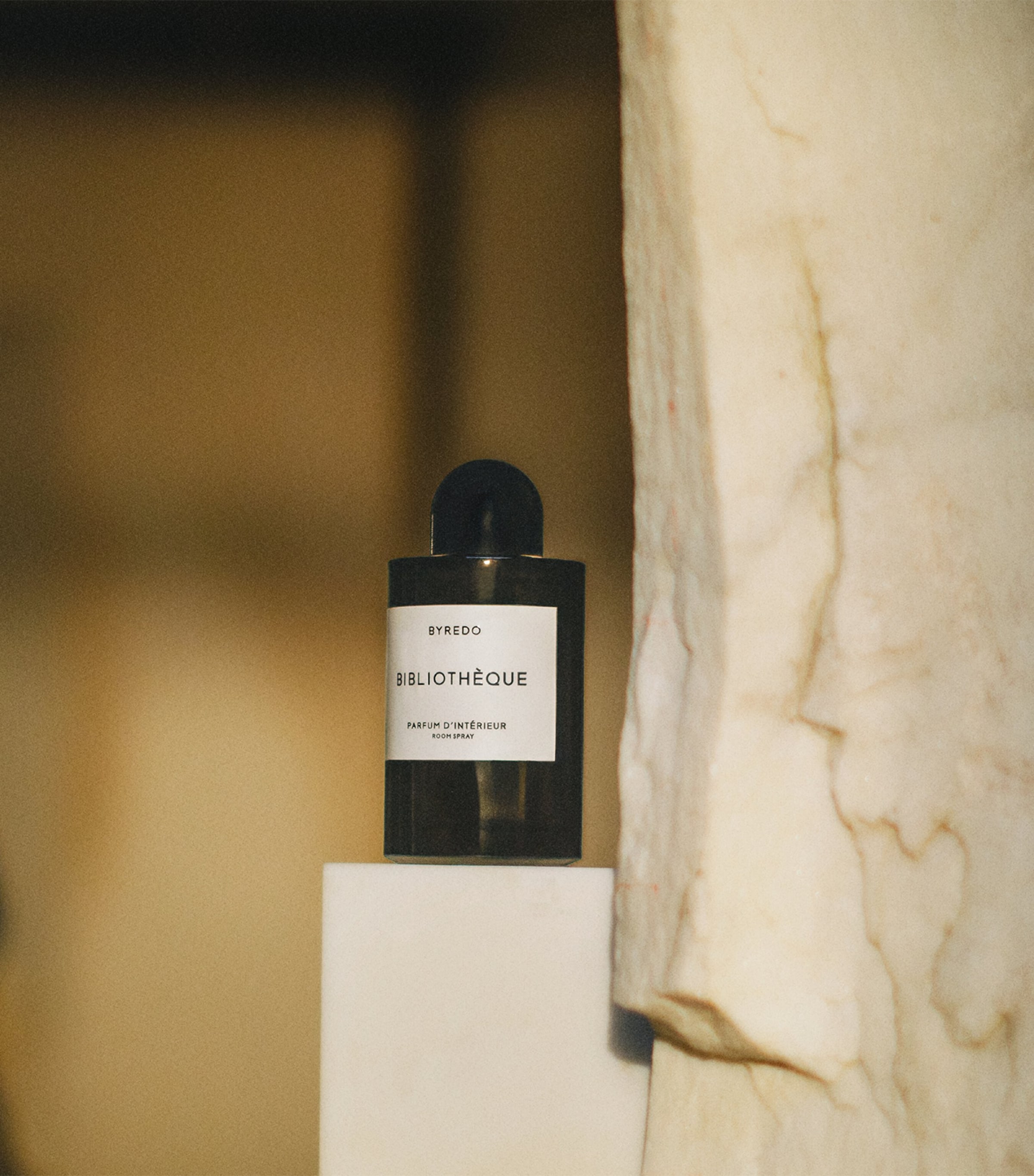BYREDO BIBLIOTHÈQUE Byredo Biblioteque Room Spray (250ml) | Harrods UK