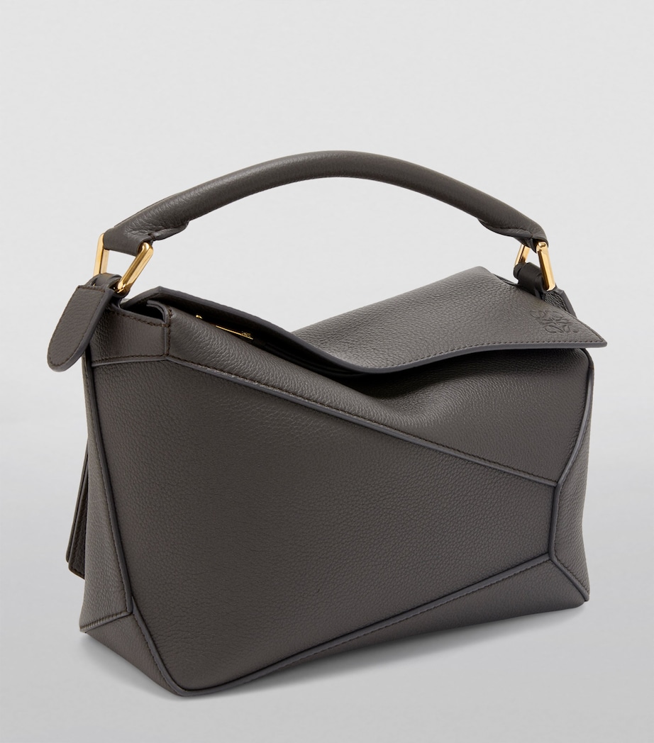Small Leather Puzzle Edge Top-Handle Bag DARK GREY Image 10