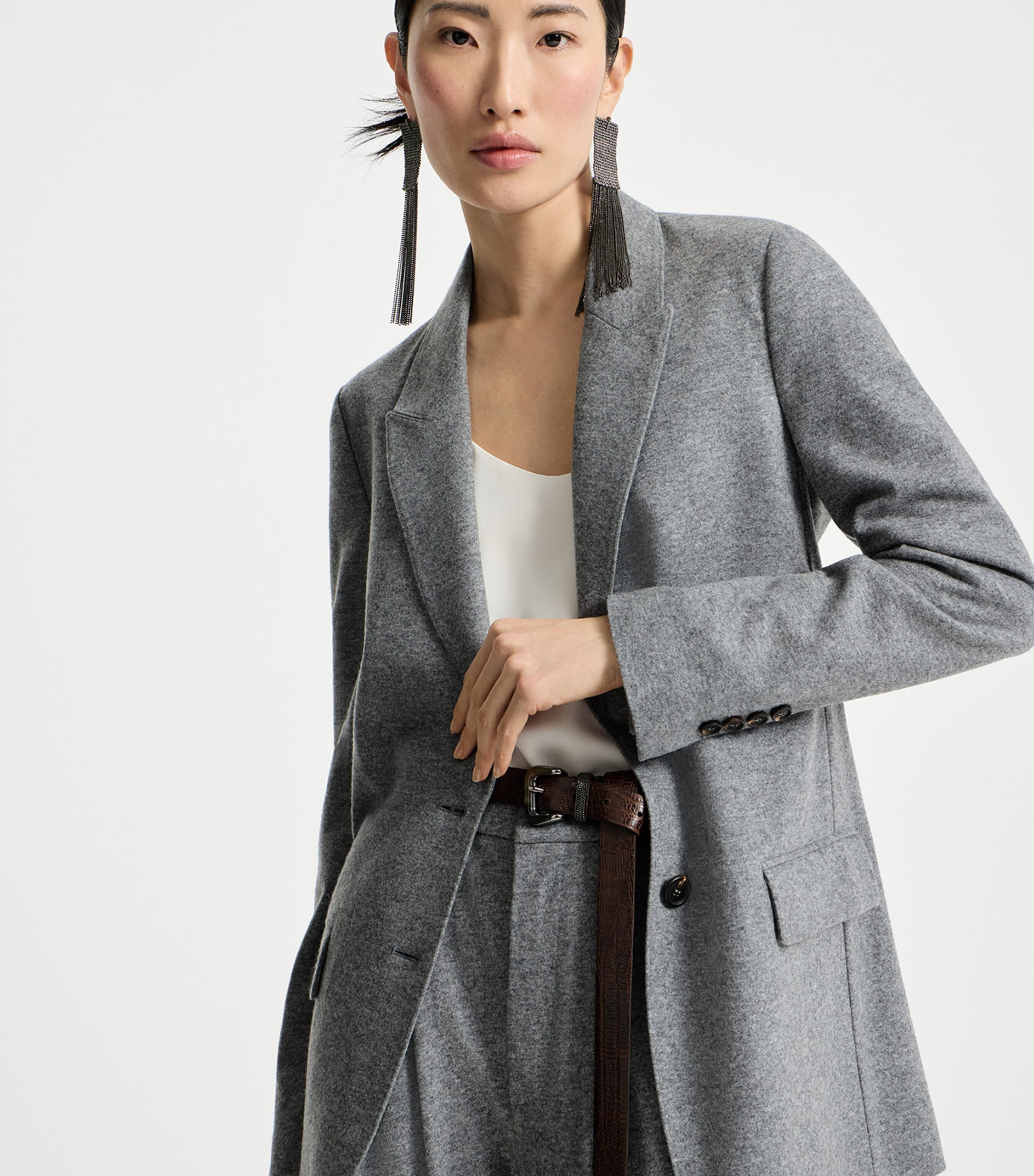Brunello Cucinelli Womens Cashmere Deconstructed Blazer Image 4