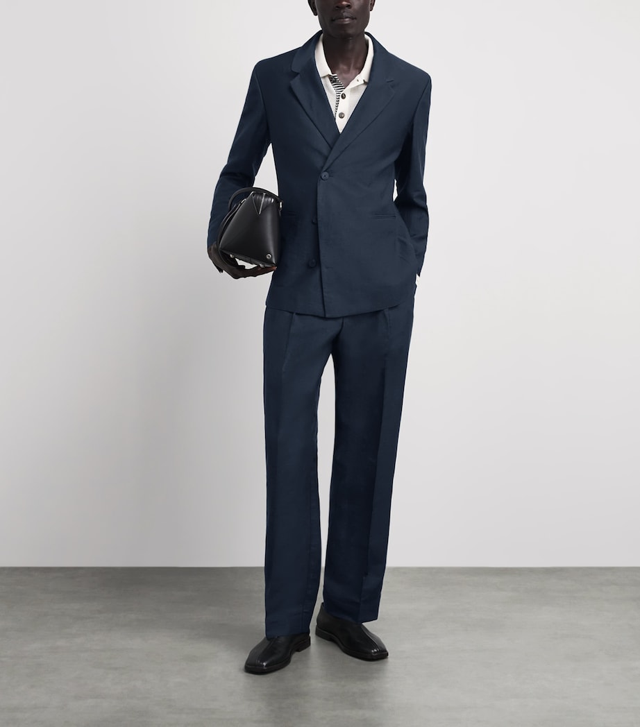 Jacquemus Mens Linen-Blend Pleated Croisière Trousers Dark Navy/ Image 2
