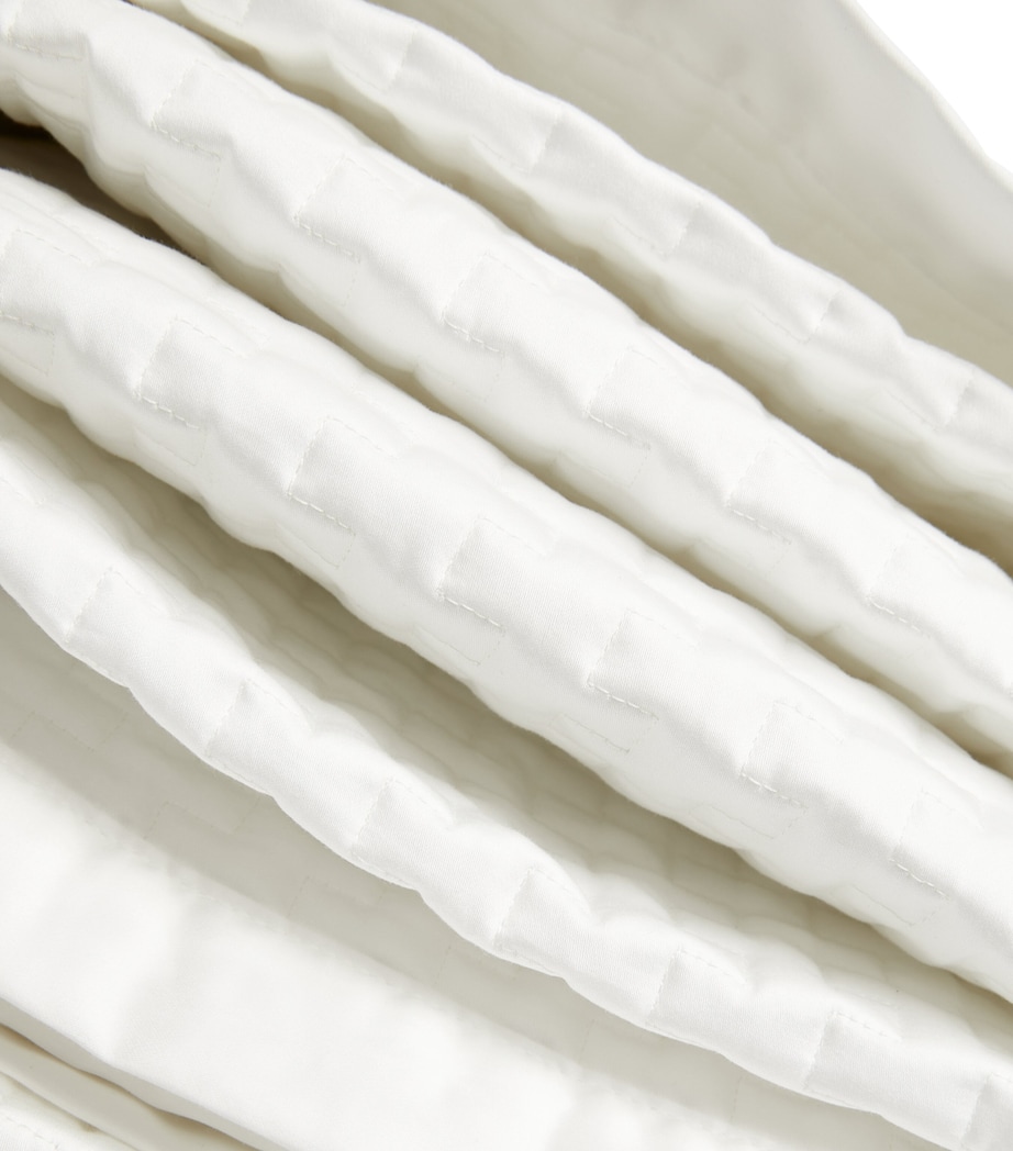 Harrods of London Boutis Bedspread (270cm x 270cm) Ivory Image 4