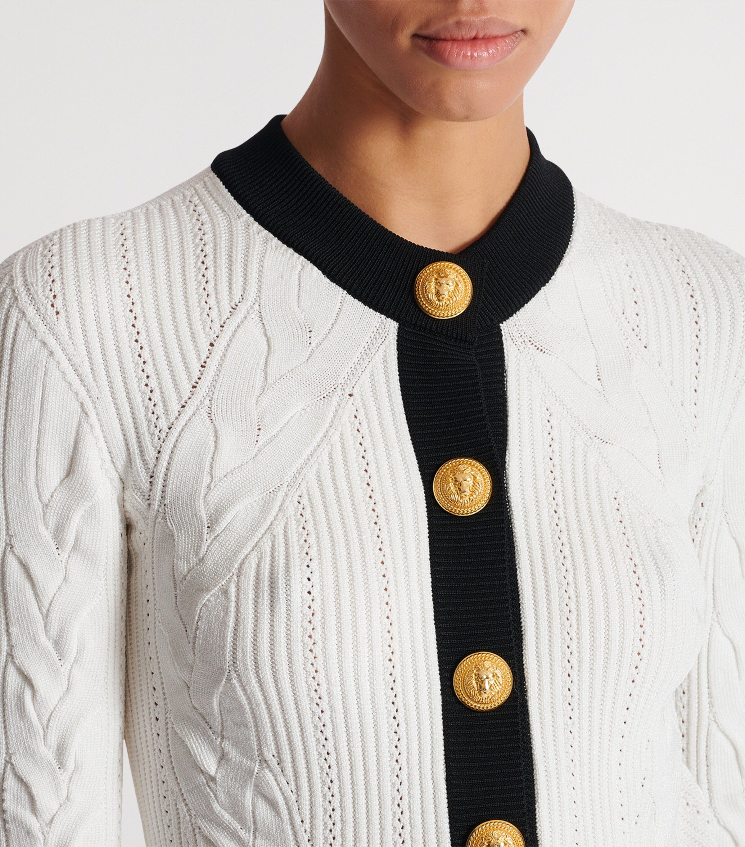 Contrast-Trim Cable-Knit Cardigan GAB BLANC/NOIR Image 7