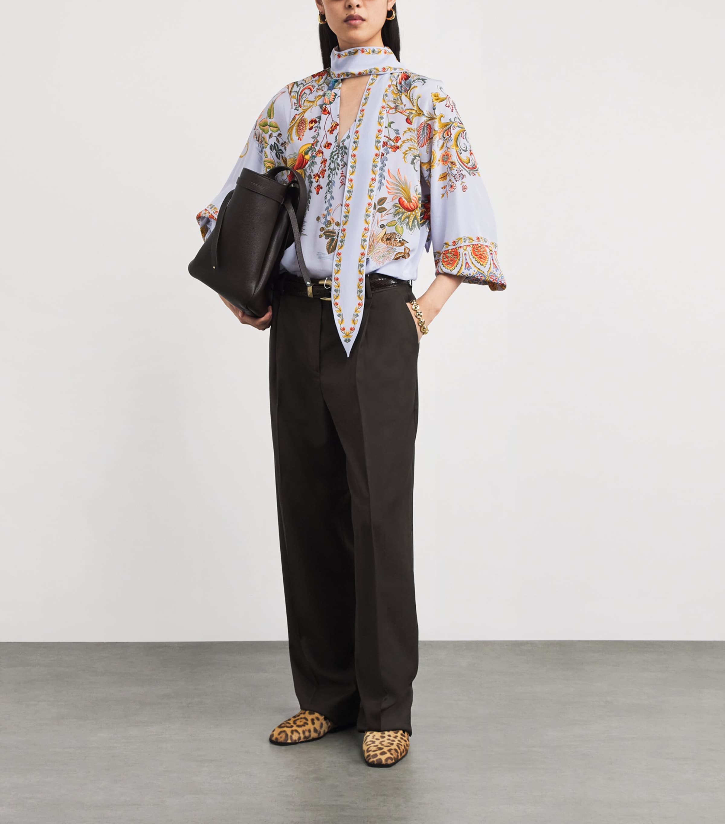Silk Printed Blouse X0882 Image 2