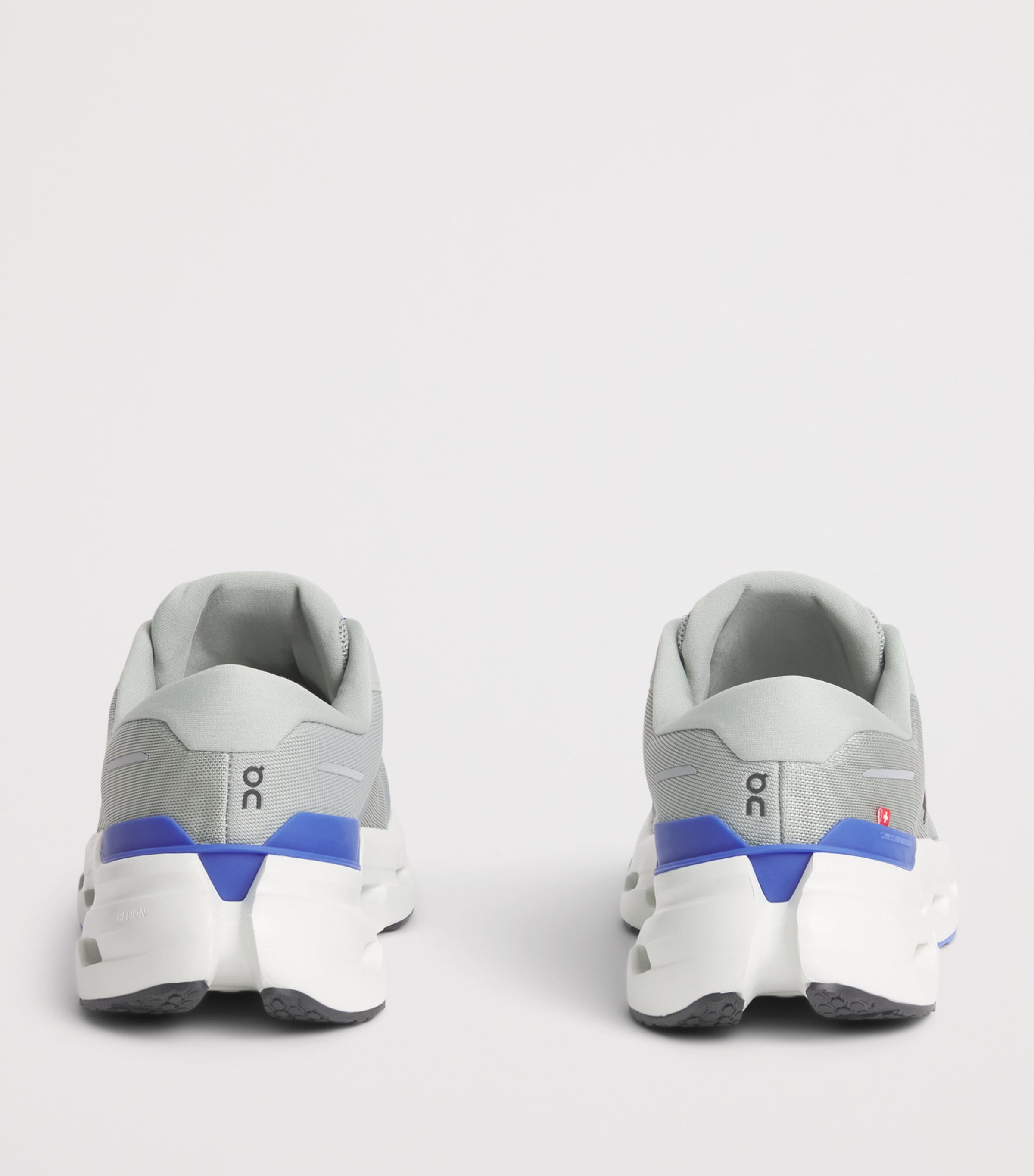 On Mens Cloudrunner 3 Trainers Tin | Iceberg Image 4