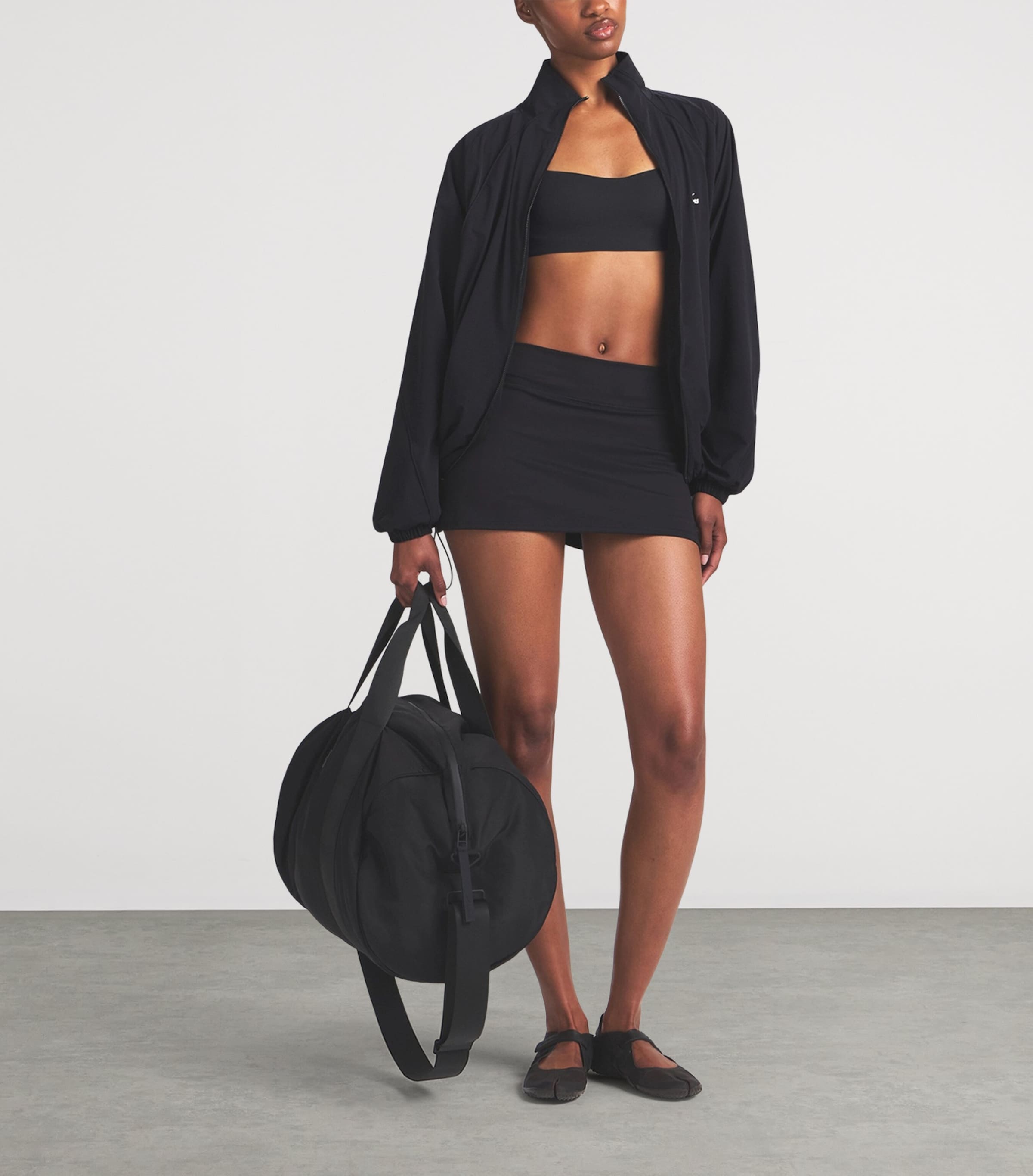 NikeSKIMS Womens NikeSKIMS Matte Mini Skort Obsidian Image 2