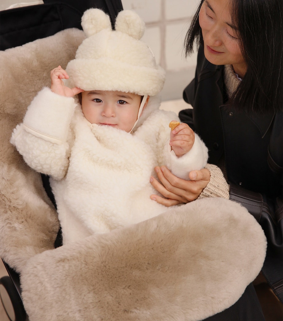 Binibamba Sheepskin-Lined Puffmuff Noir & Toast Image 5
