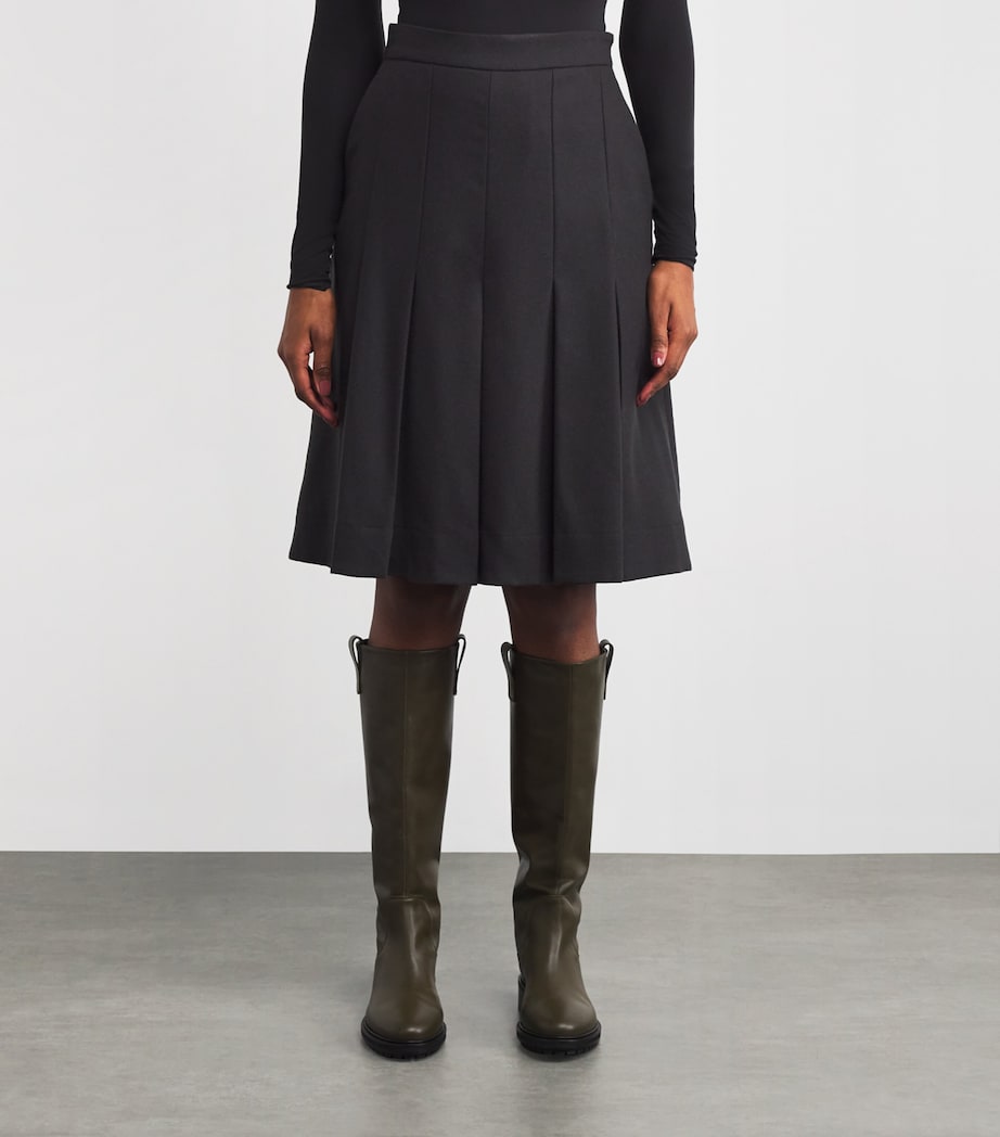 Virgin Wool-Blend Yanis Shorts DARK SMOKE Image 3