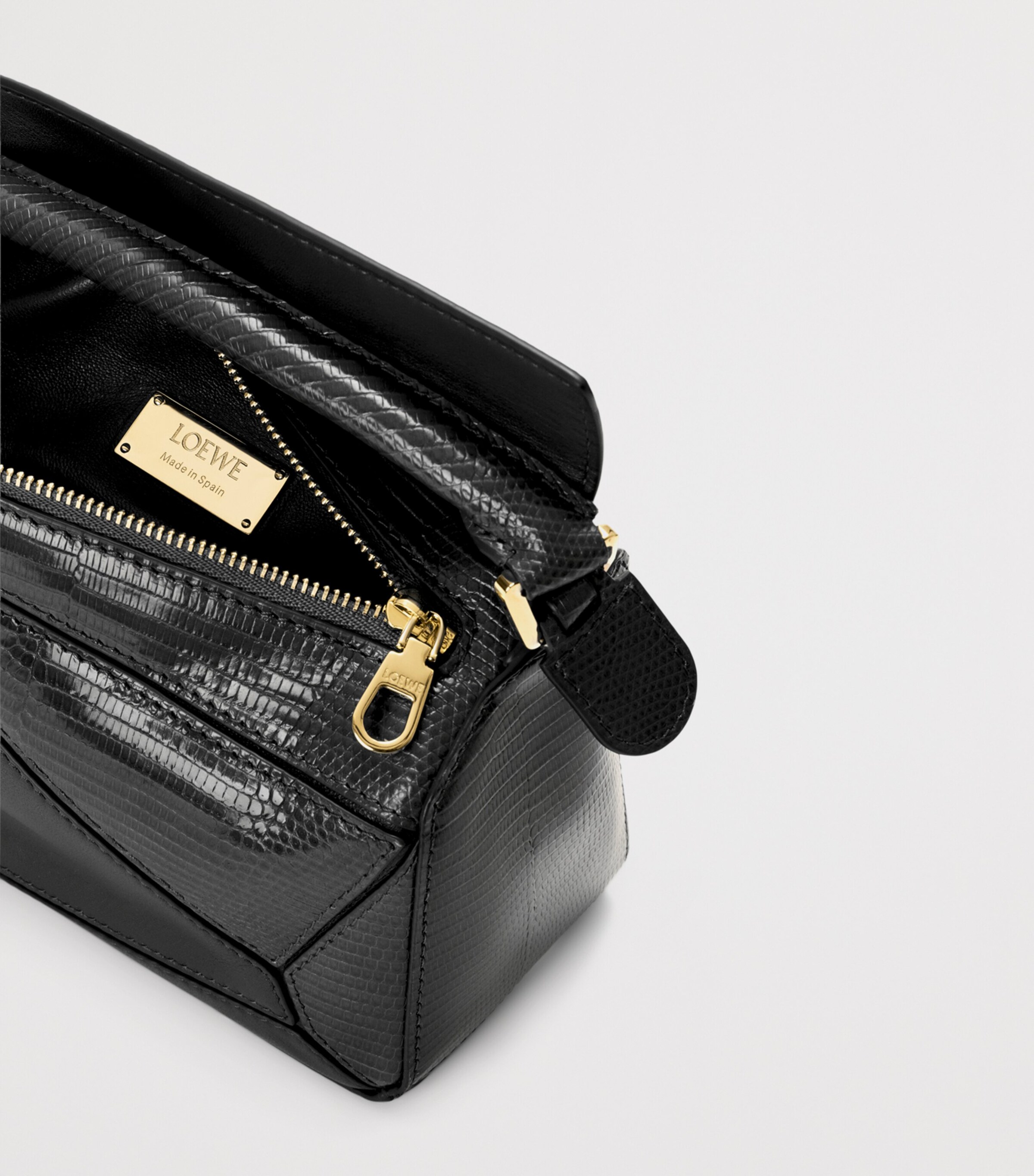 LOEWE Mini Lizzard Skin Featherlight Puzzle Top-Handle Bag Black Image 7