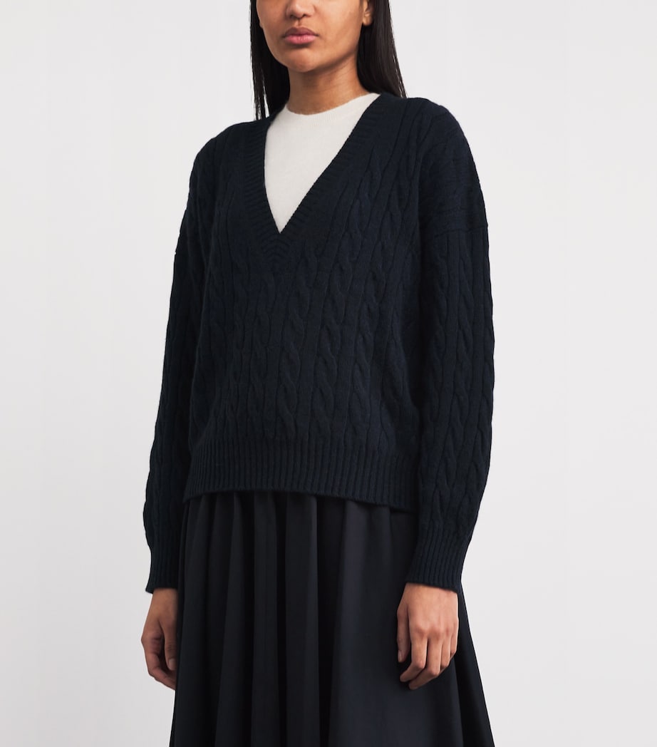 Johnstons Of Elgin Womens Cashmere Cable-Knit Kylesku Sweater Ink Image 4