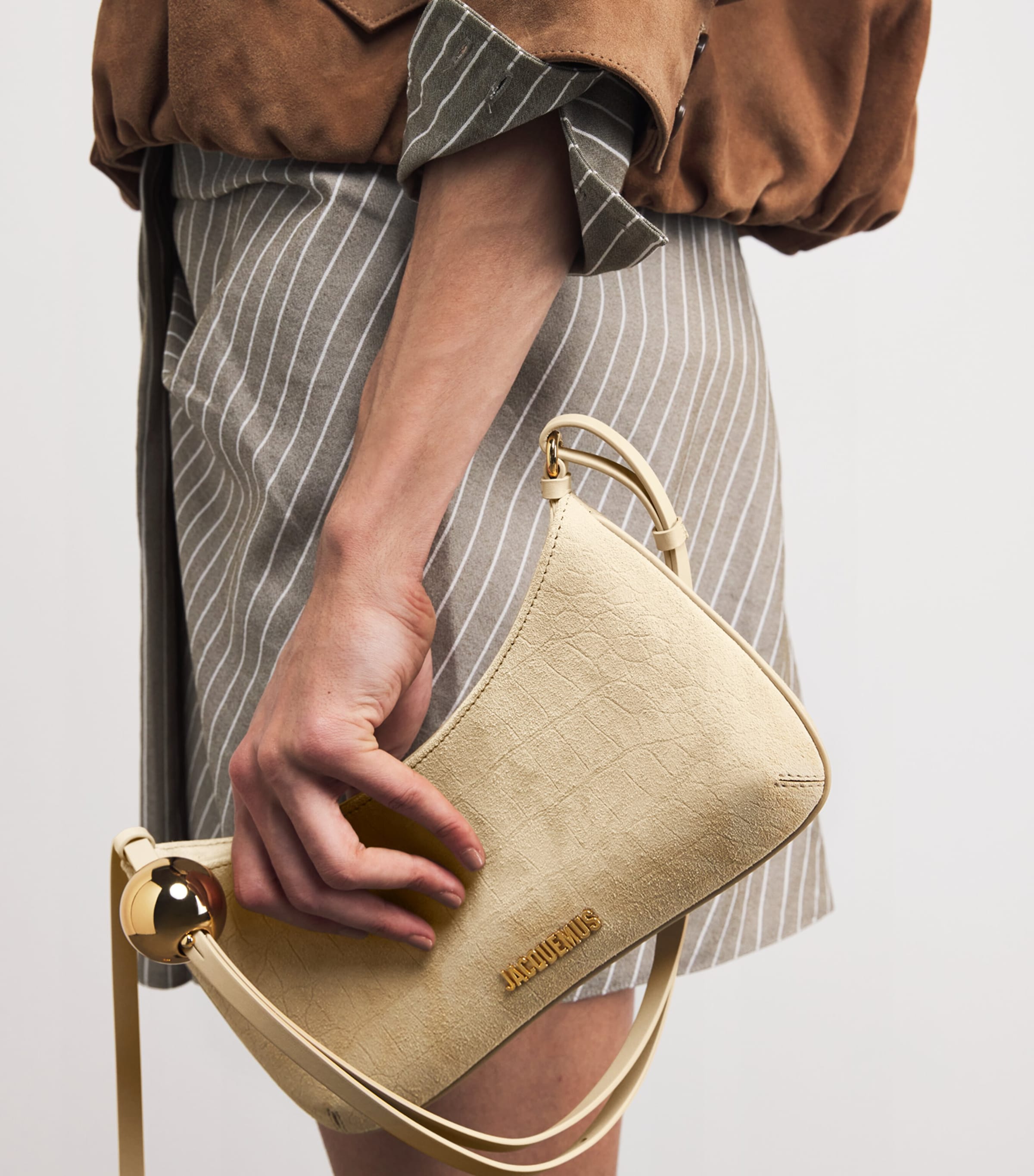 Le Bisou Perle Shoulder Bag 150 BEIGE Image 5