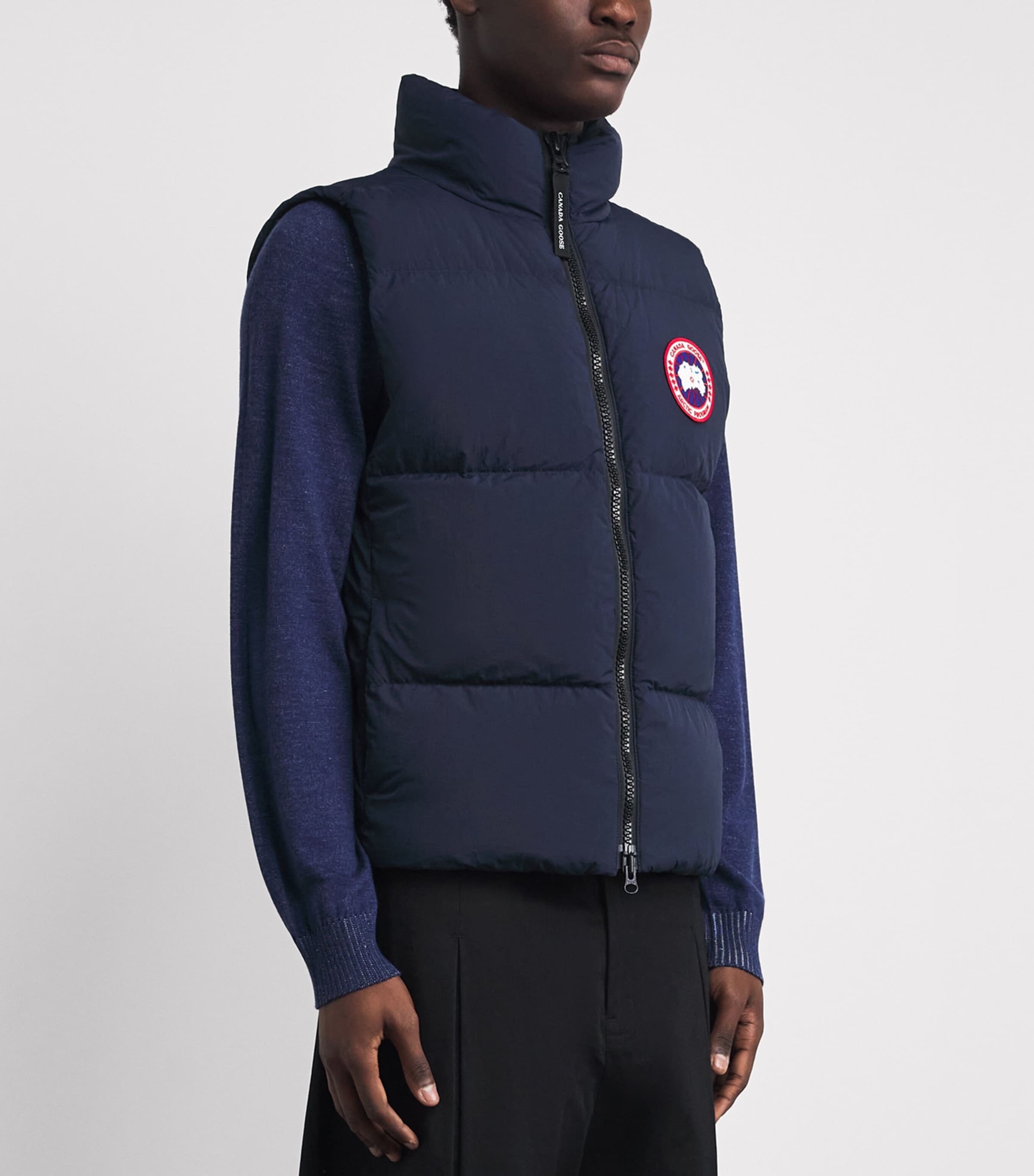 Canada Goose Mens Lawrence Puffer Gilet Image 4