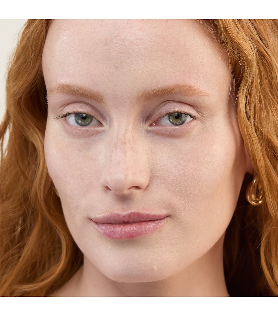 Vieve Skin Nova Concealer Image 2