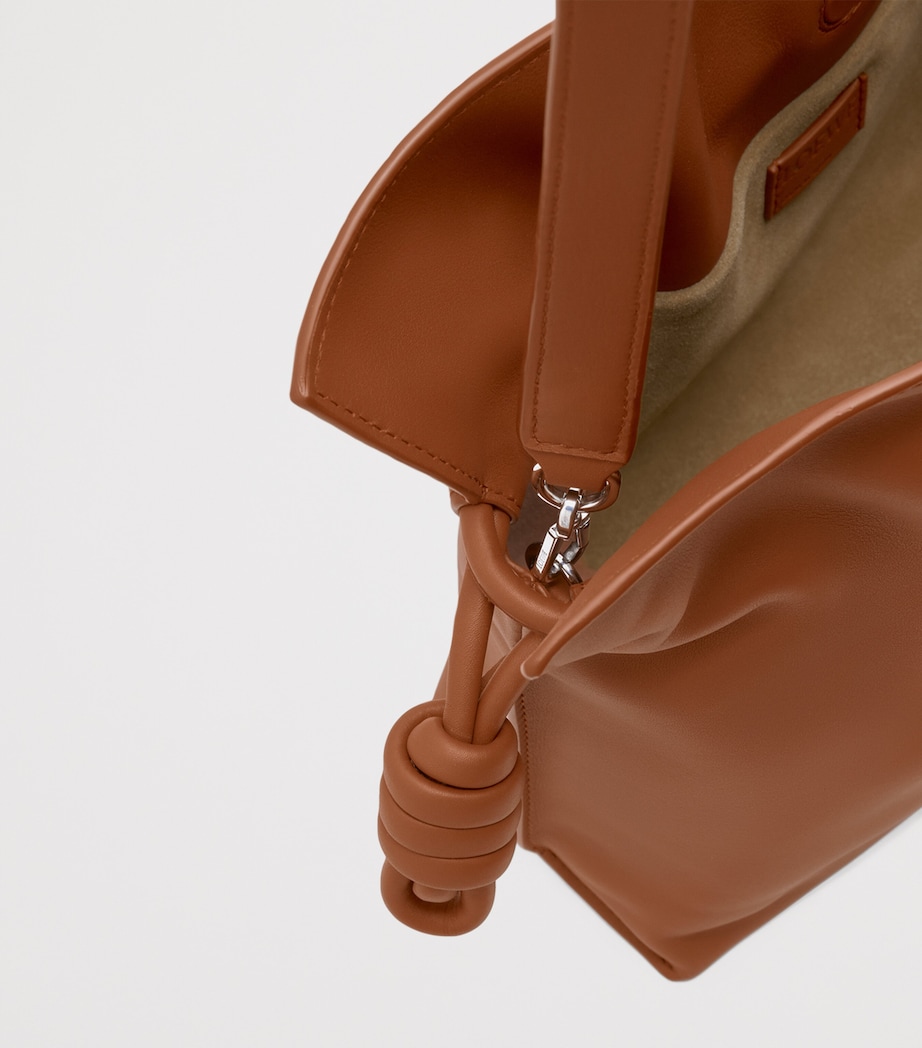 Medium Leather Flamenco Clutch Bag SQUIRREL Image 7