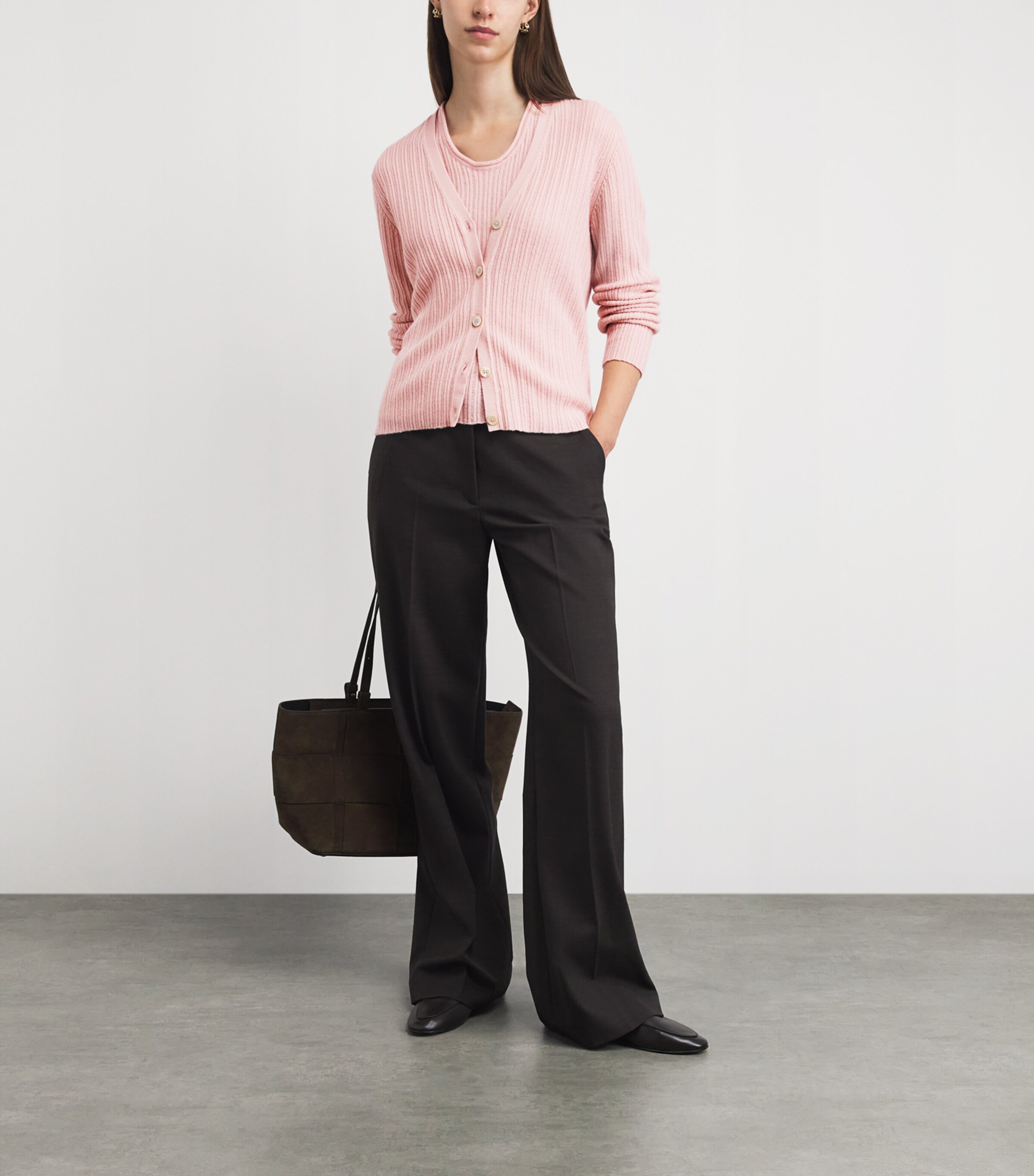 Johnstons Of Elgin Womens Cashmere V-Neck Cardigan Highland Rose Image 2