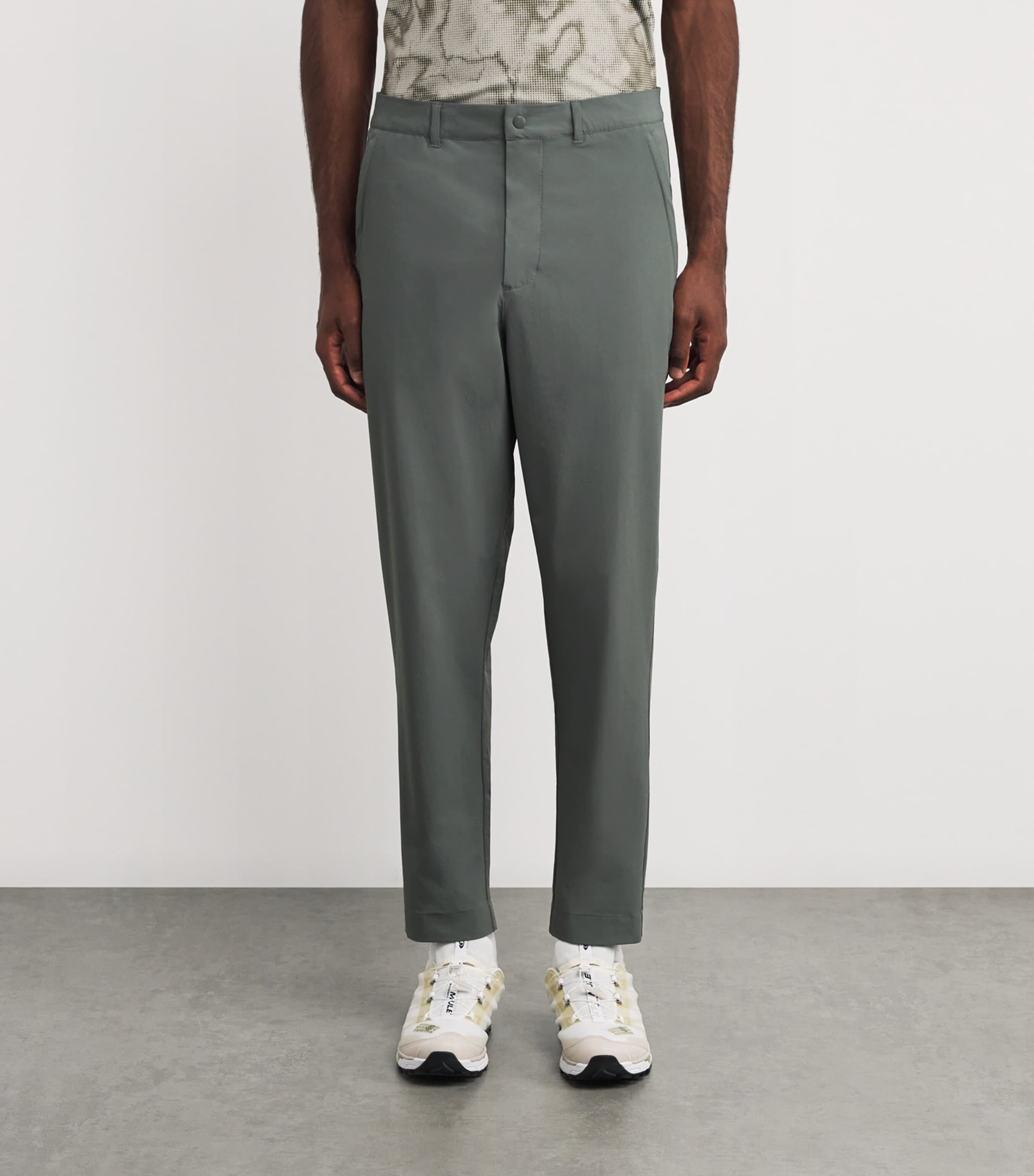 Water-Resistant Course Trousers GREEN Image 3