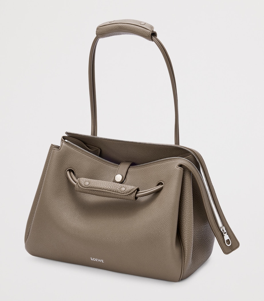 Large Grained Leather Madrid Shoulder Bag TAUPE Image 3