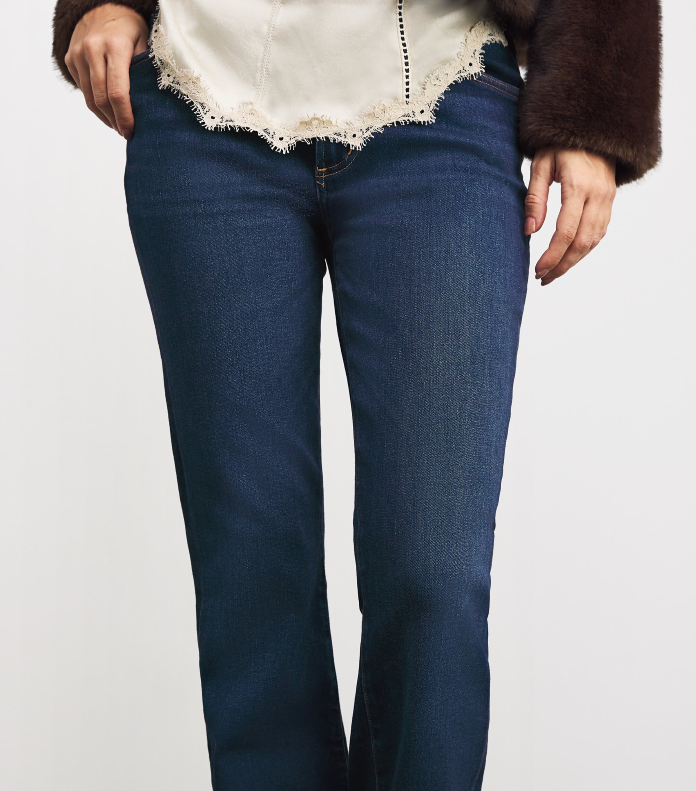 High-Rise Lilah Bootcut Jeans DKTA Image 6