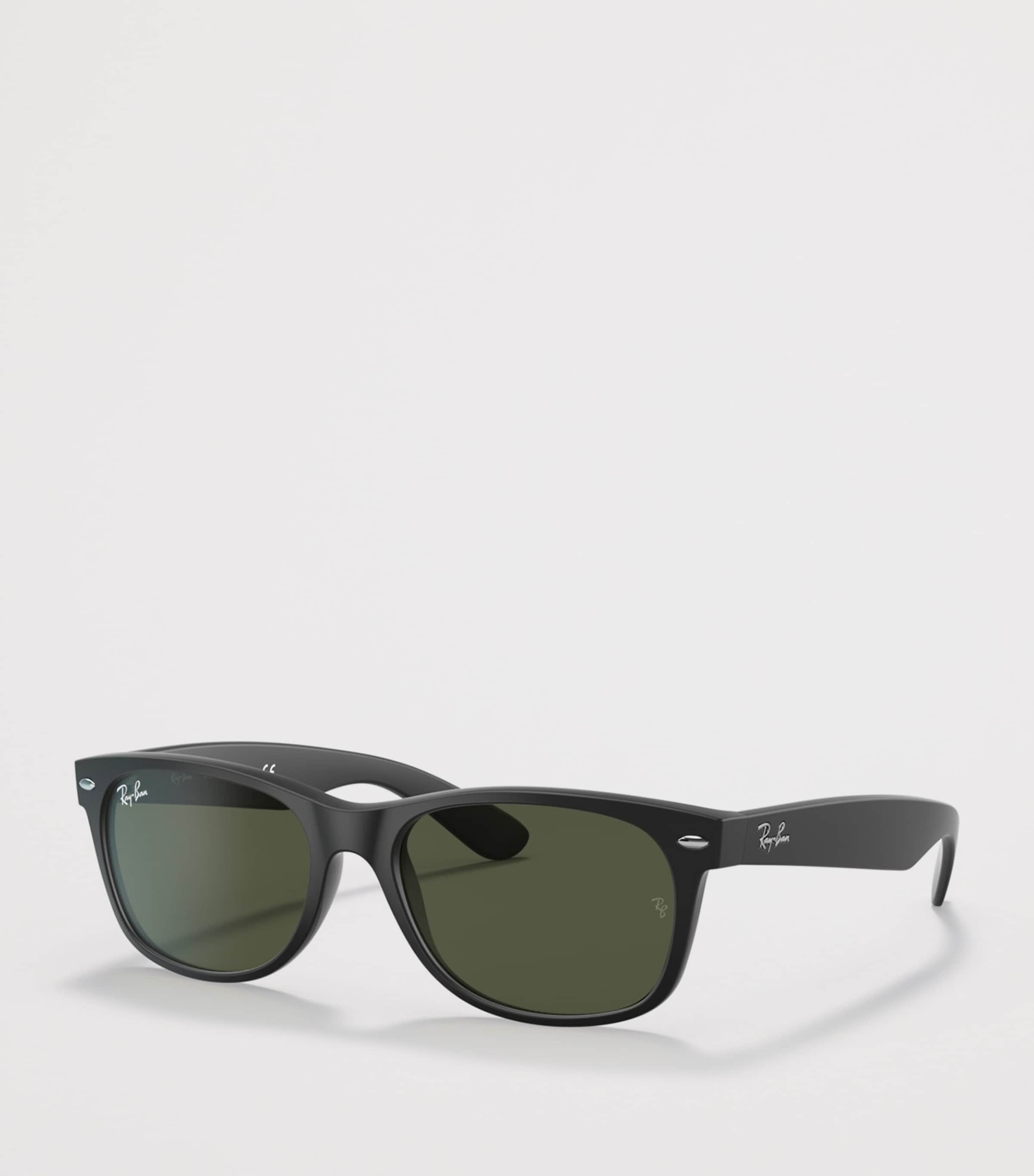 Ray-Ban New Wayfarer Classic Sunglasses Black Image 2